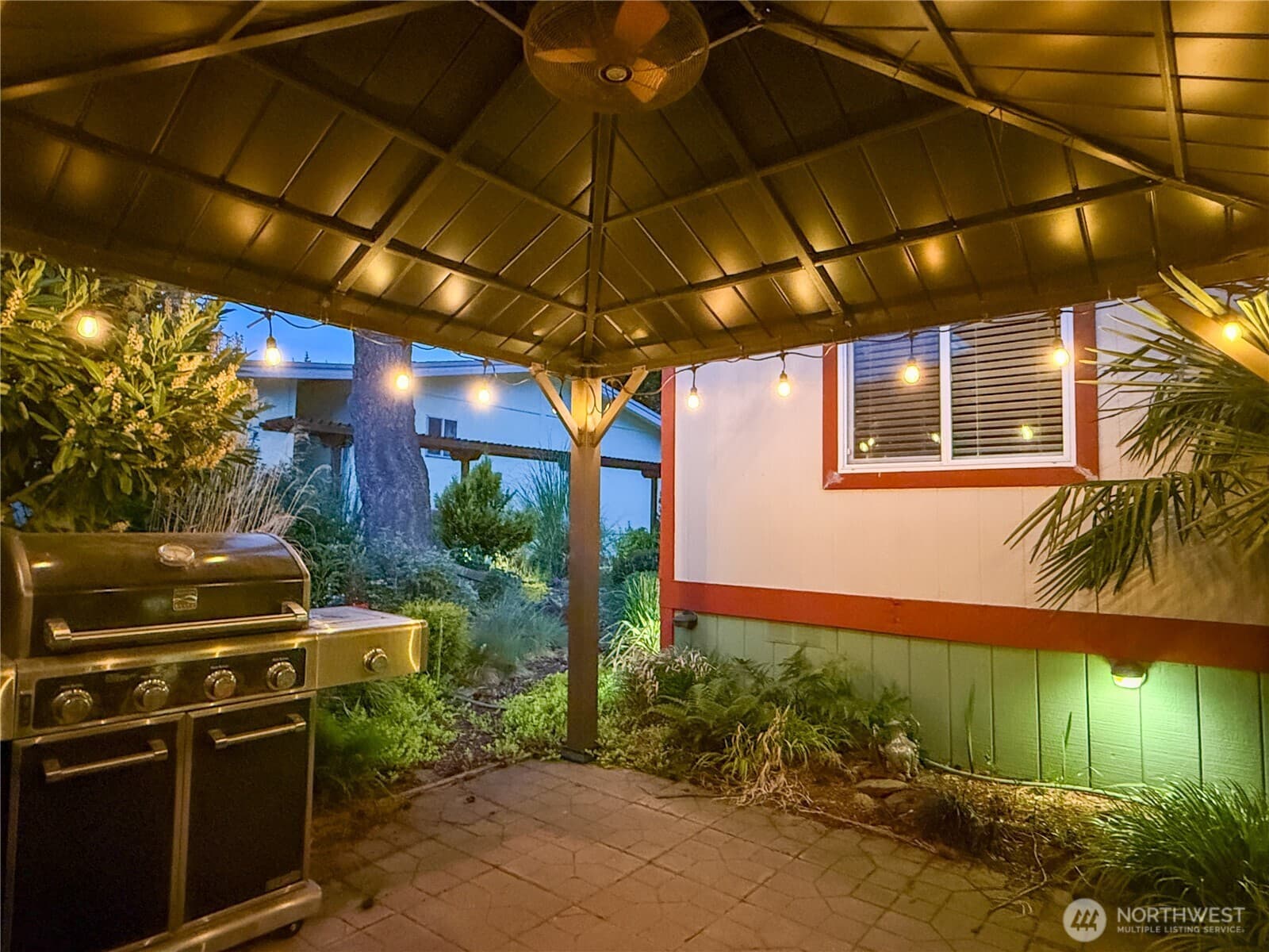 Property photo 38