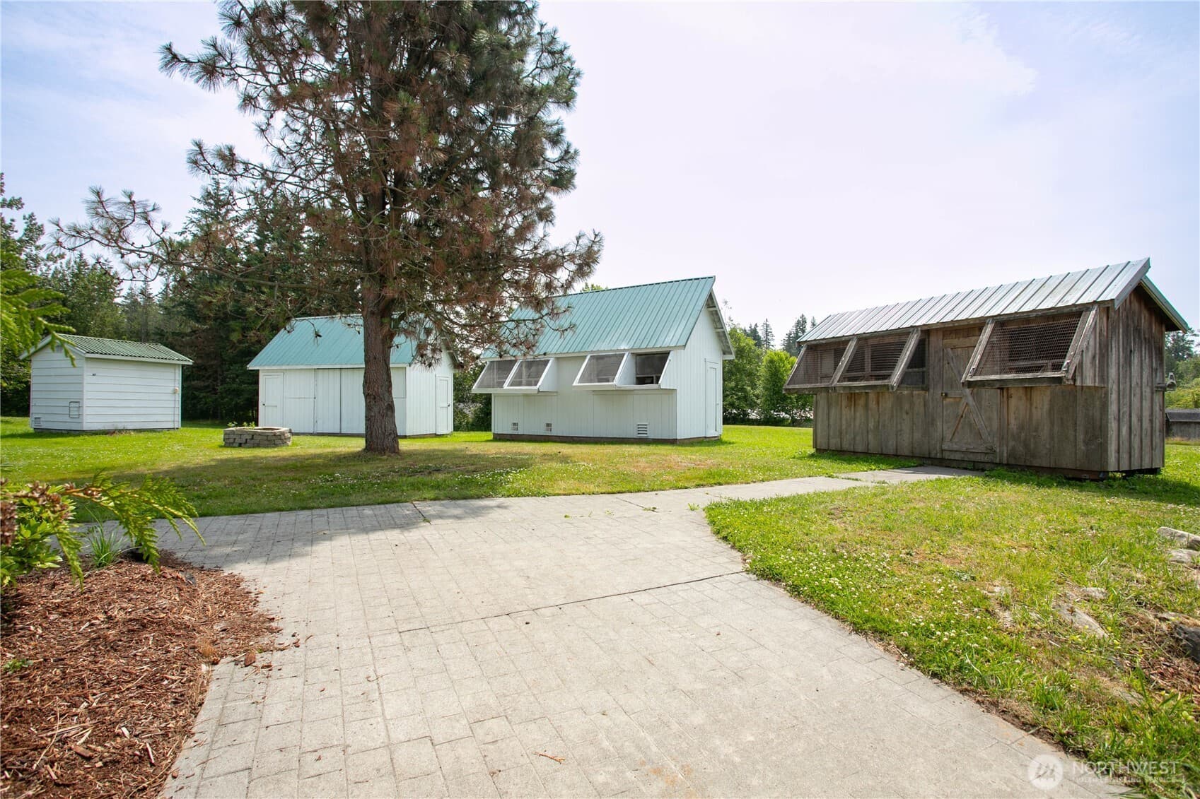 Property photo 35