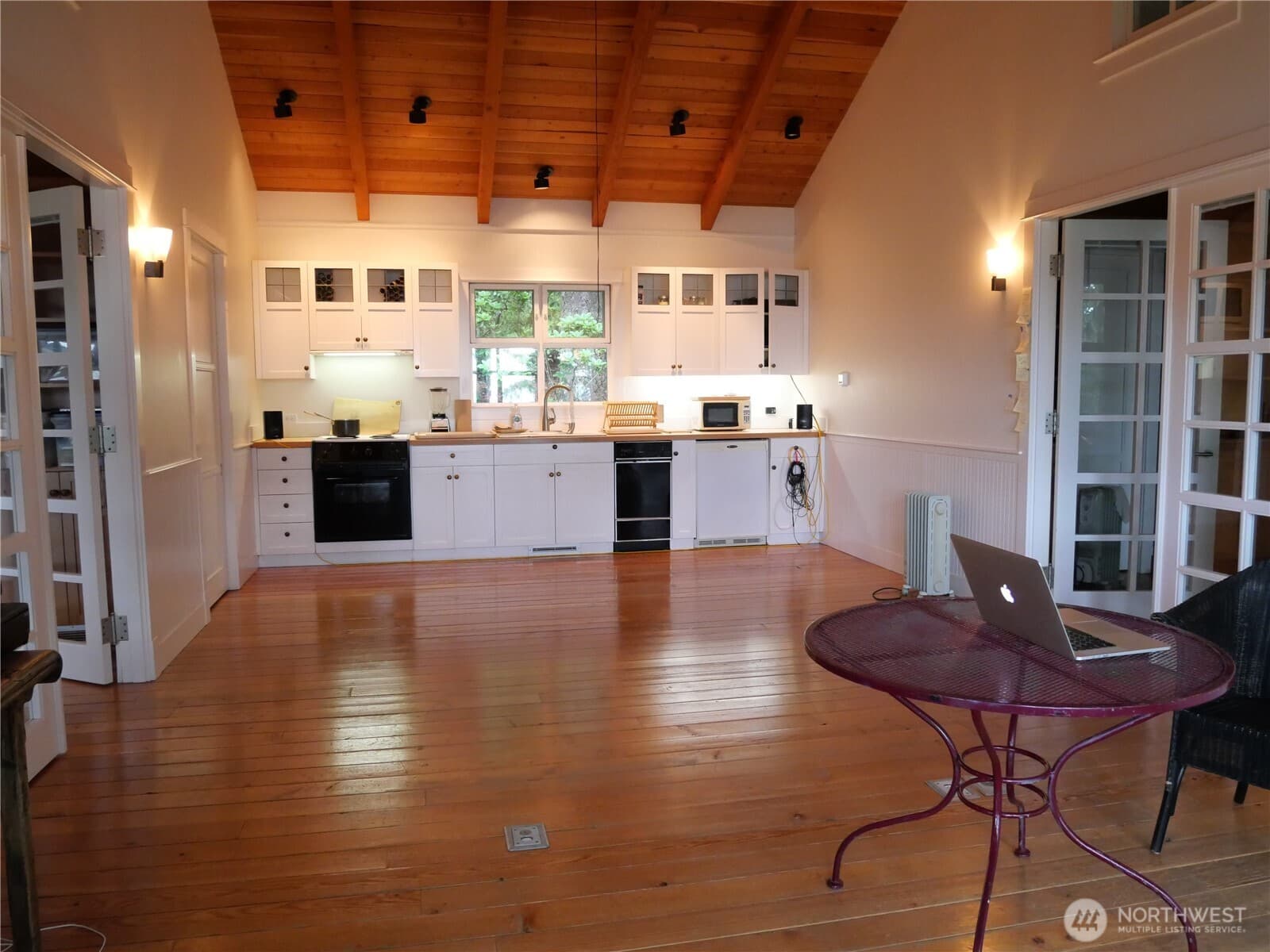 Property photo 28