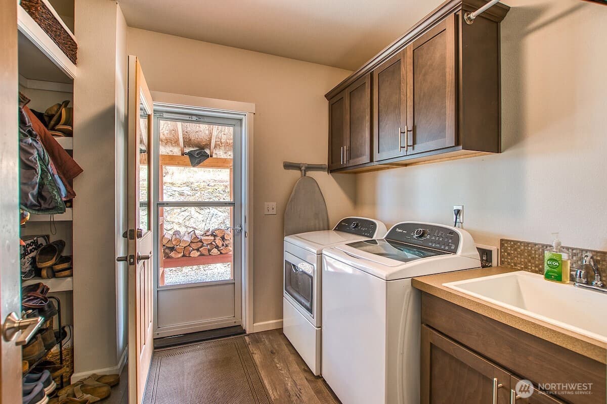 Property photo 28