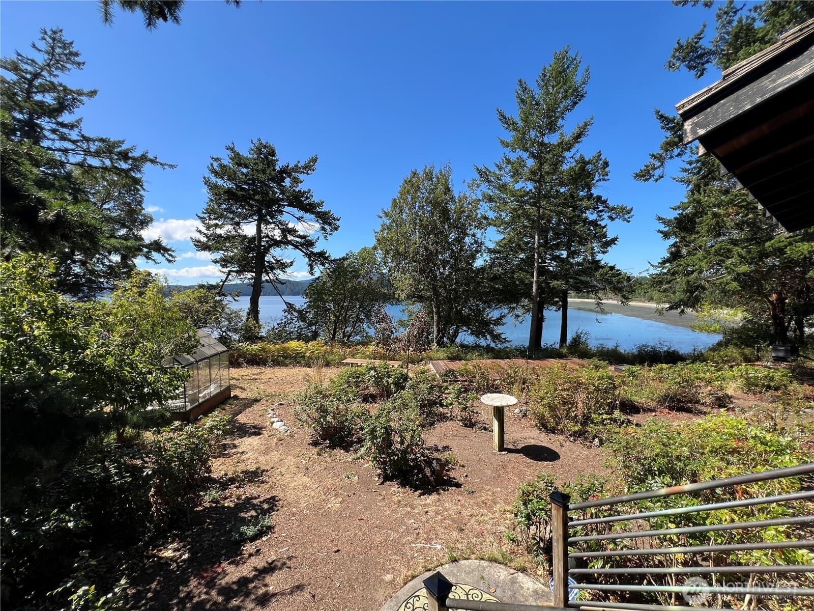 Property photo 38