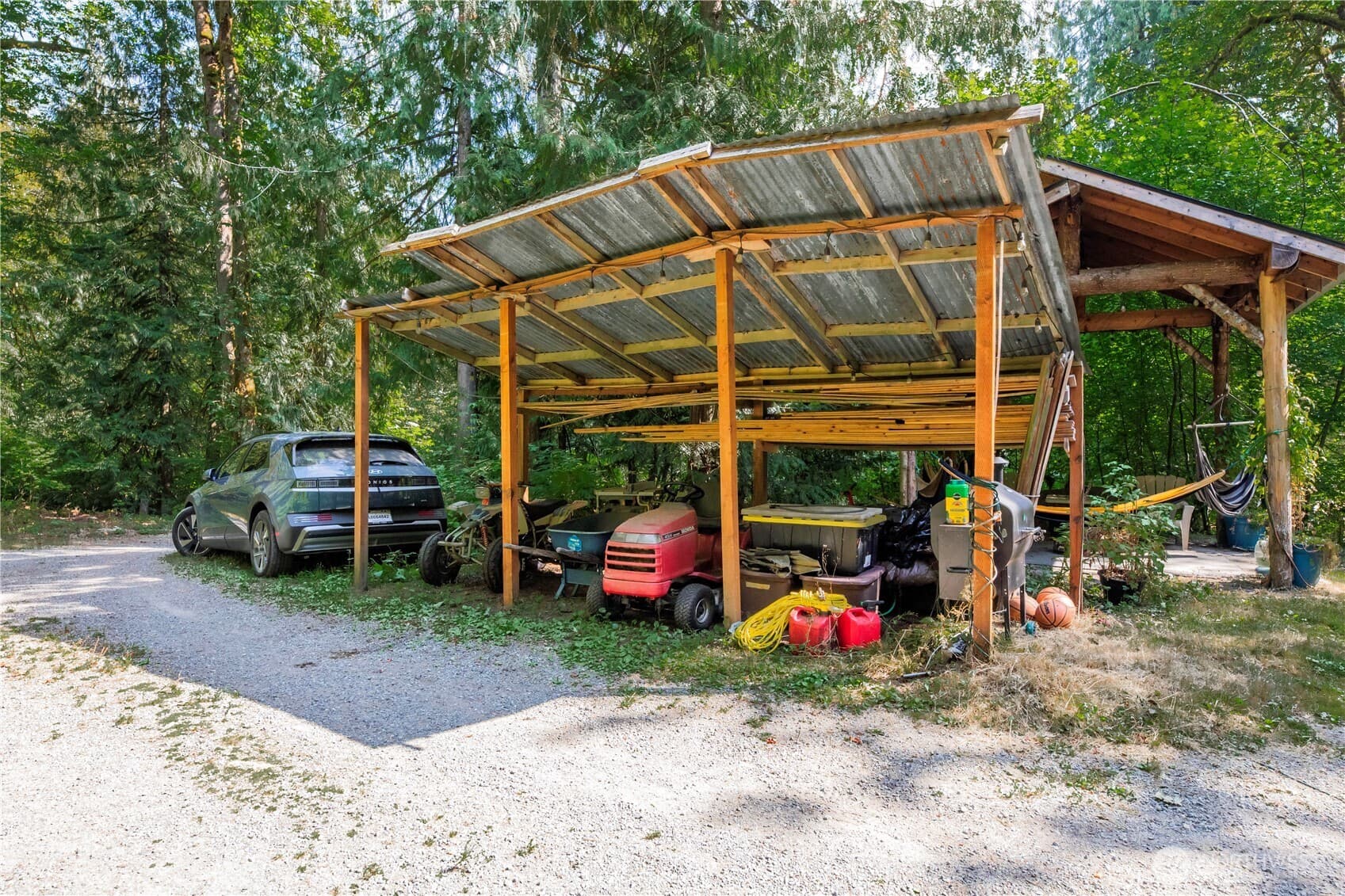 Property photo 8