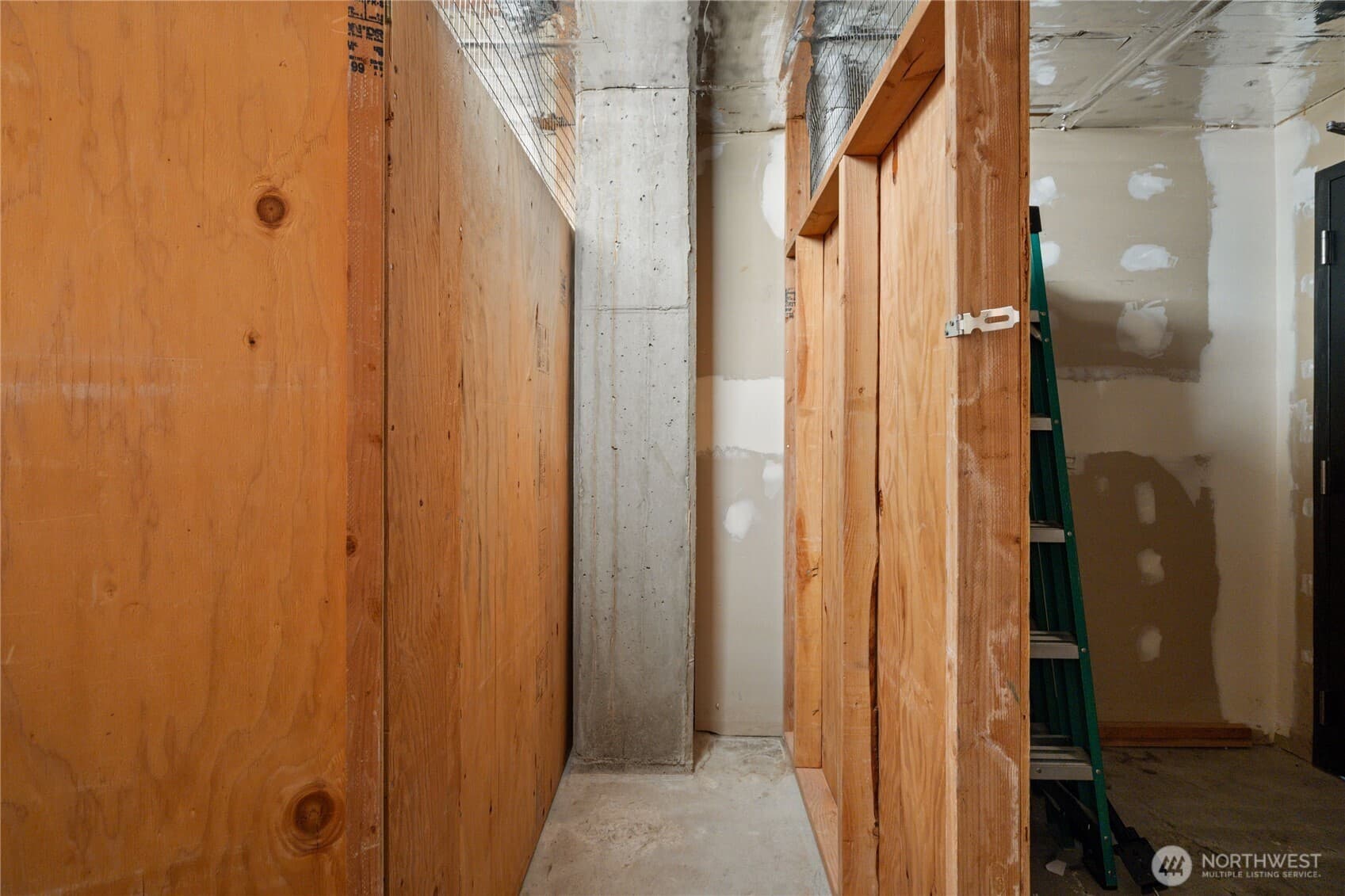 Property photo 33