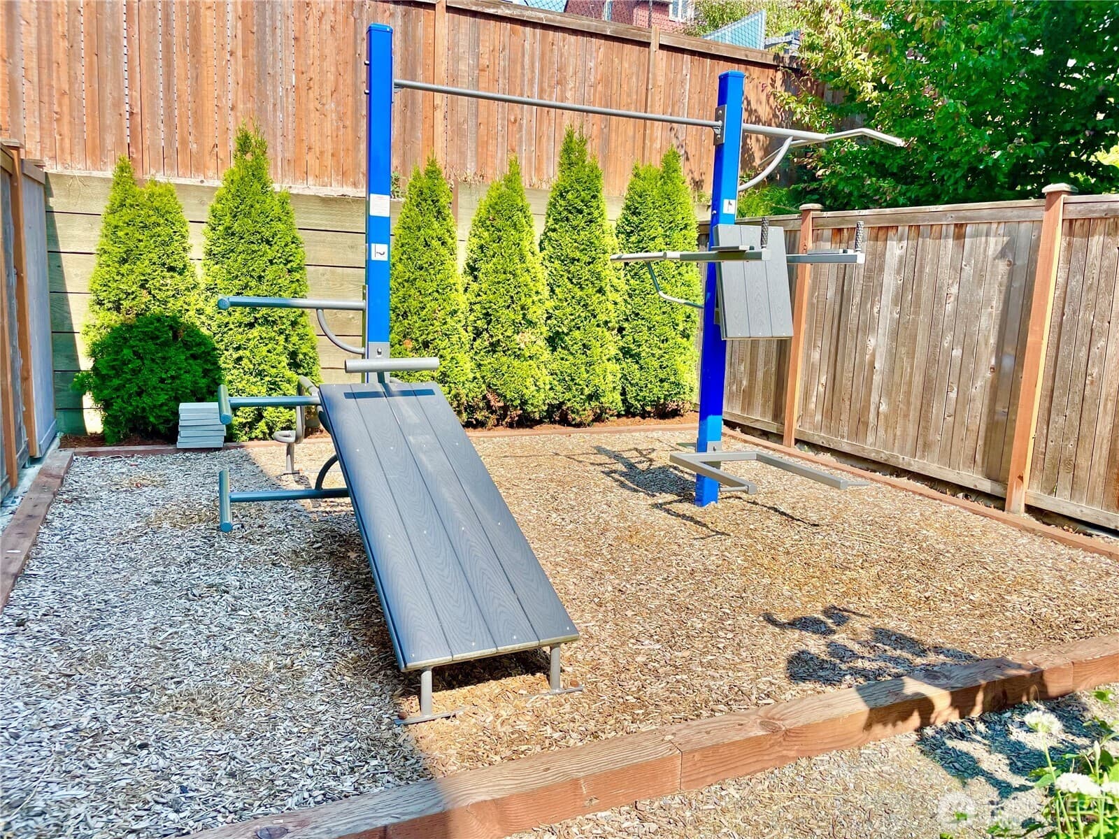 Property photo 28