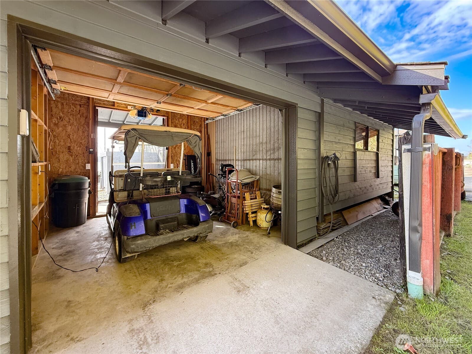 Property photo 36