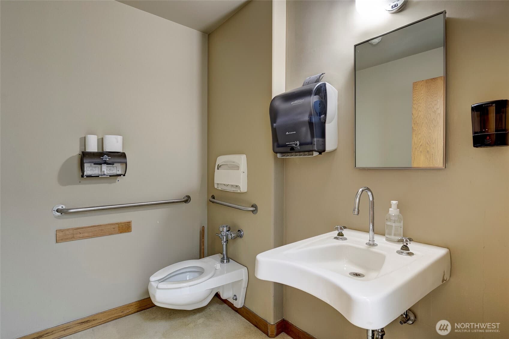 Property photo 16