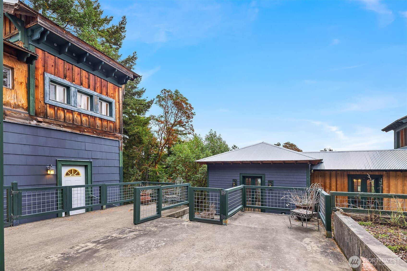 Property photo 33