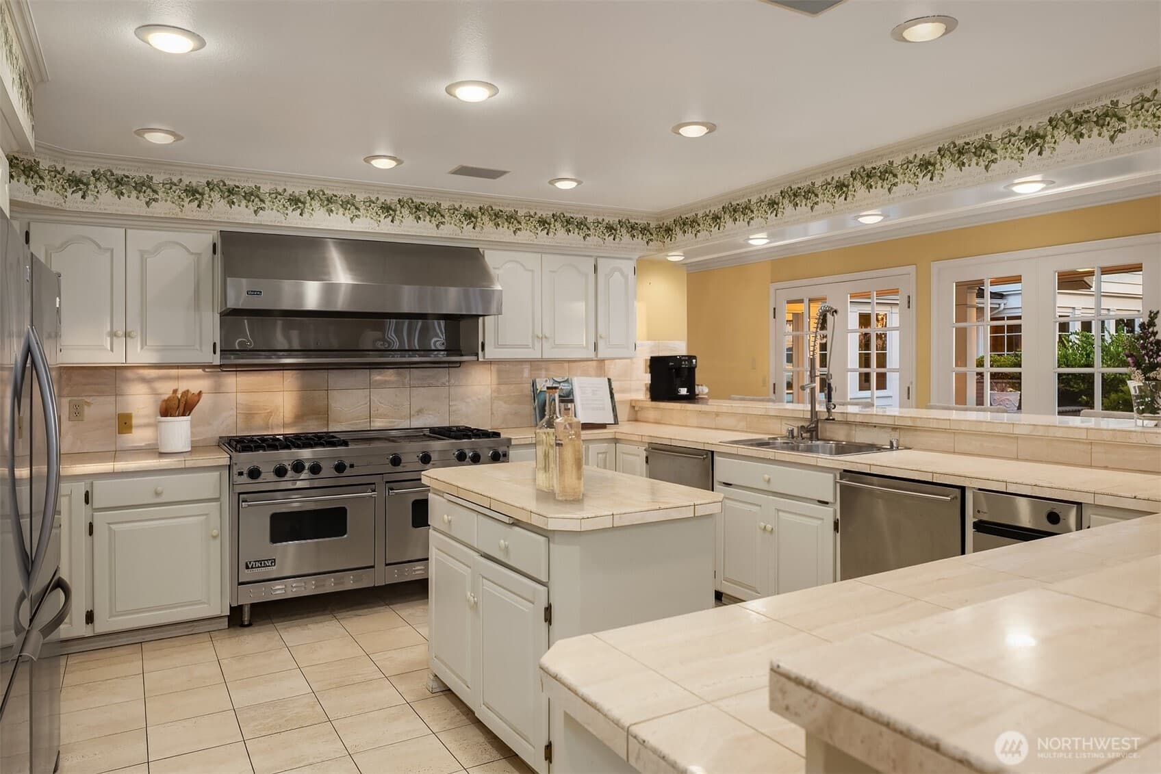 Property photo 24