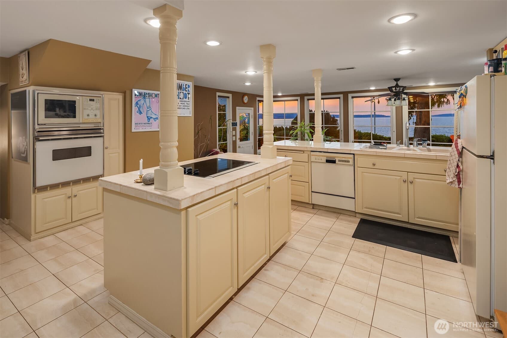 Property photo 40
