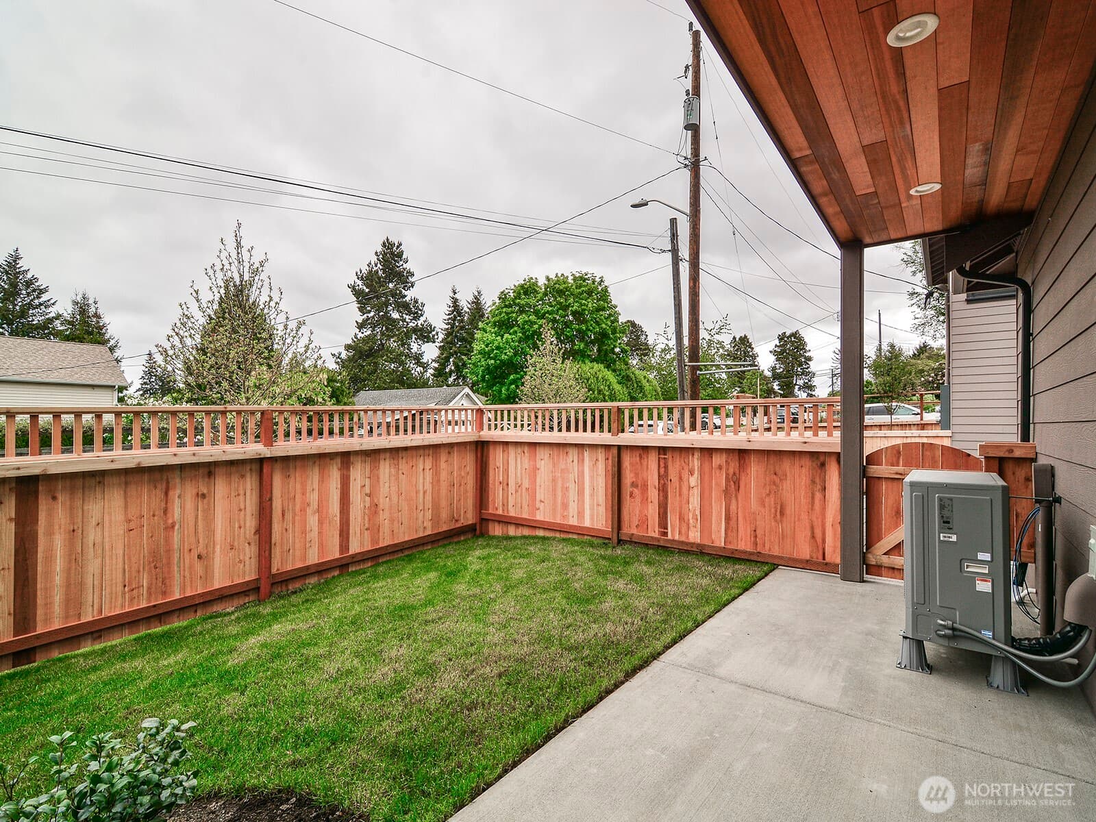 Property photo 37