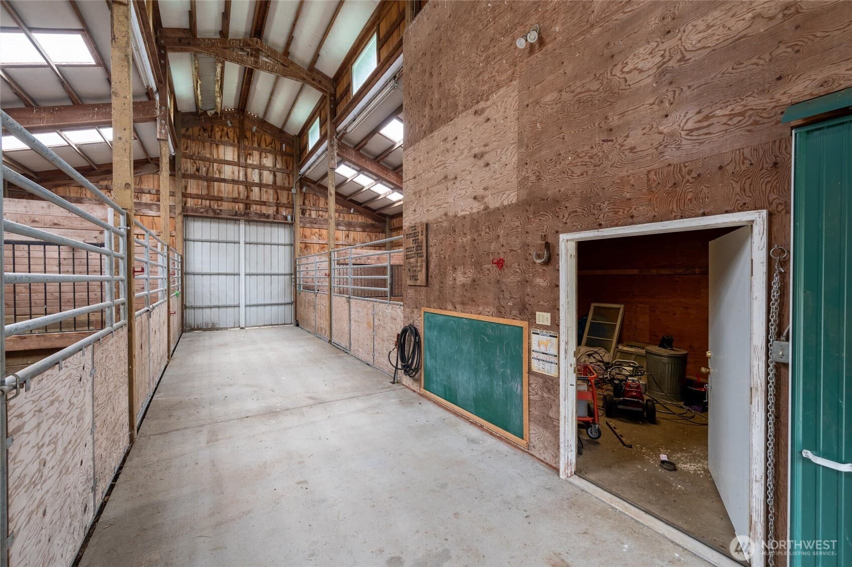 Property photo 37