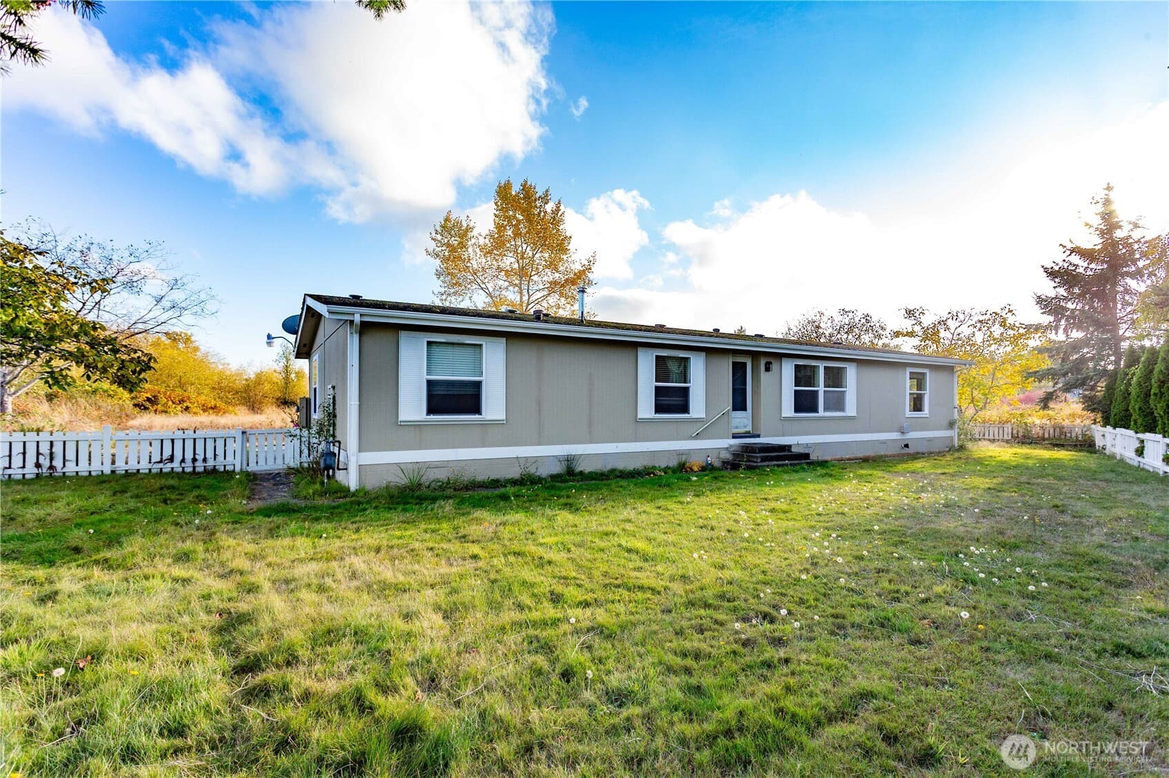 Property photo 35