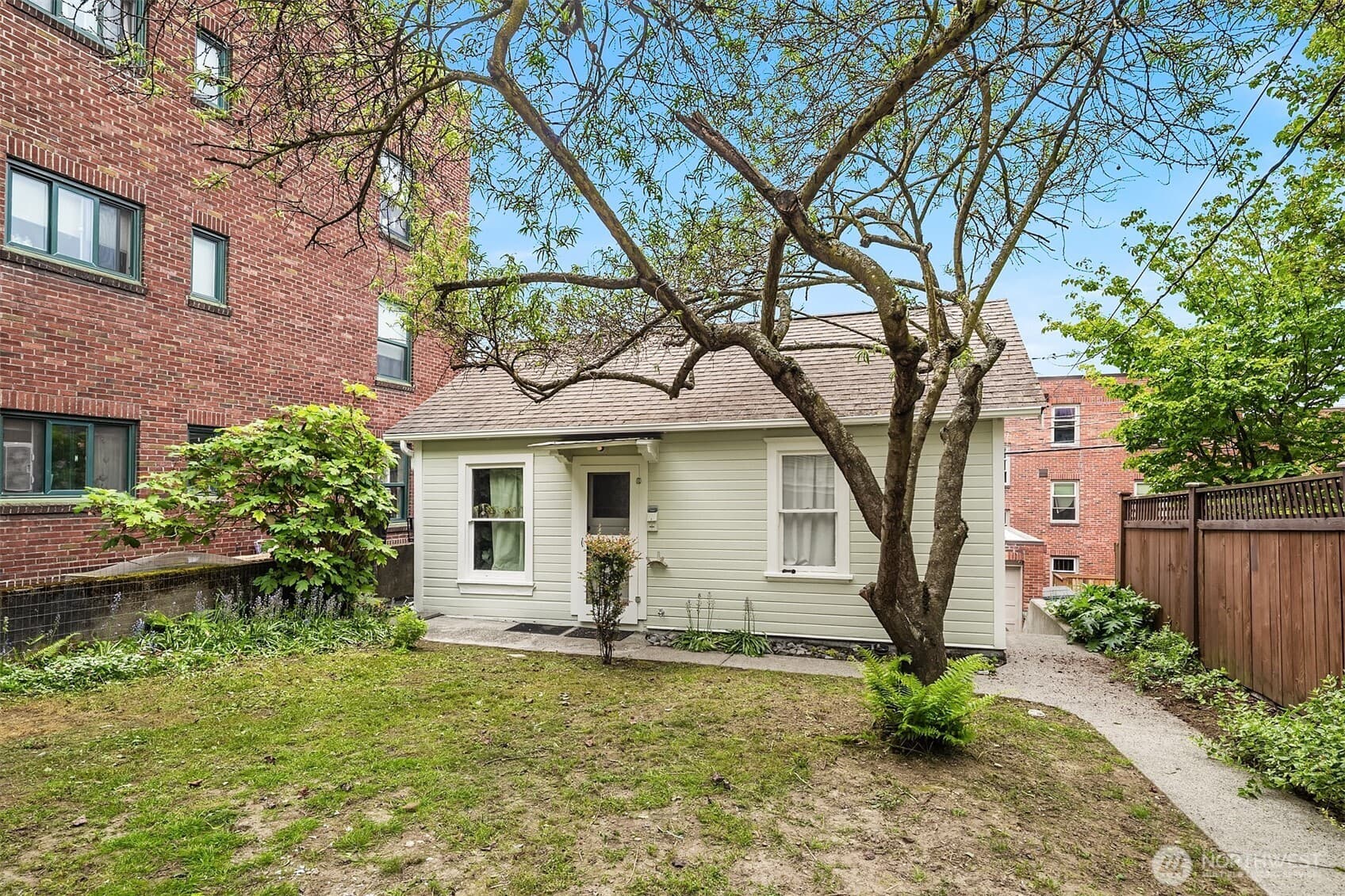 Property photo 25