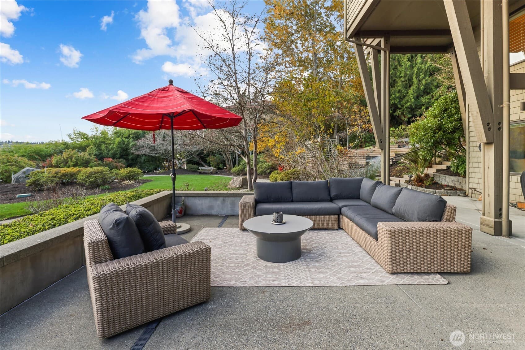 Property photo 32