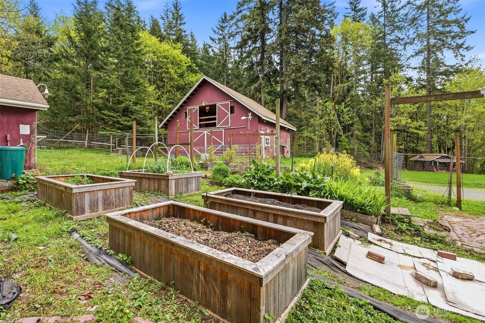 Property photo 40