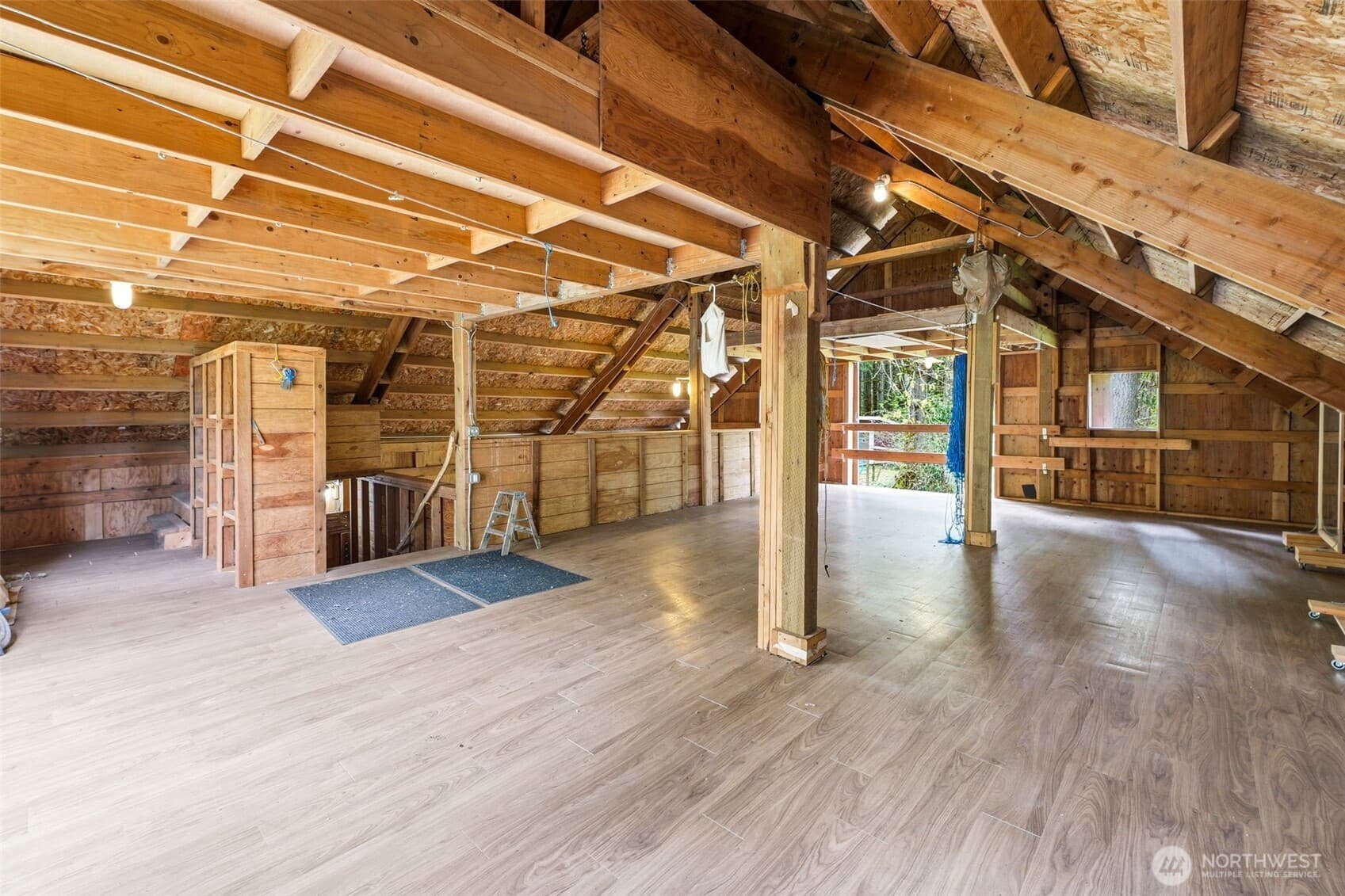 Property photo 33