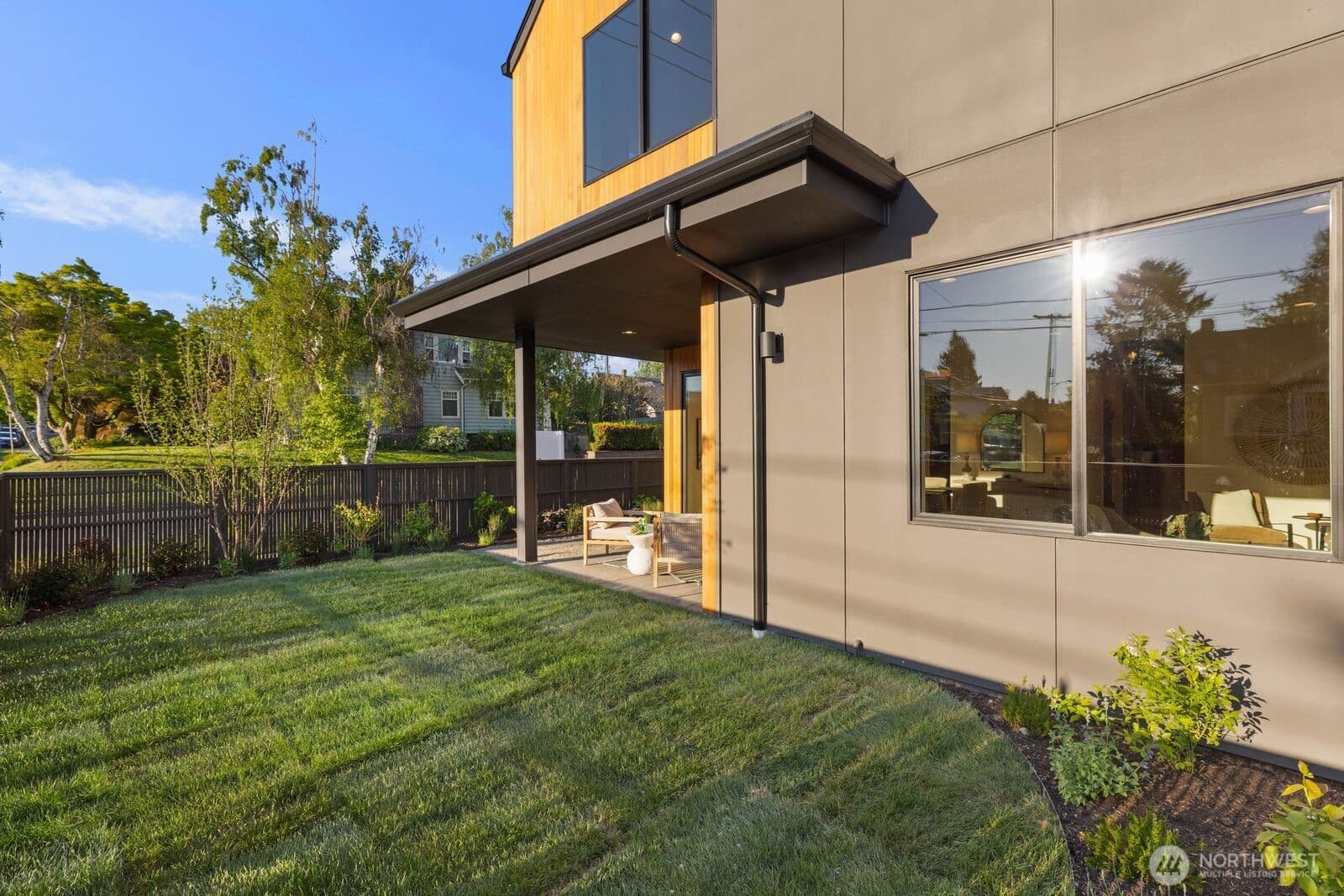 Property photo 25