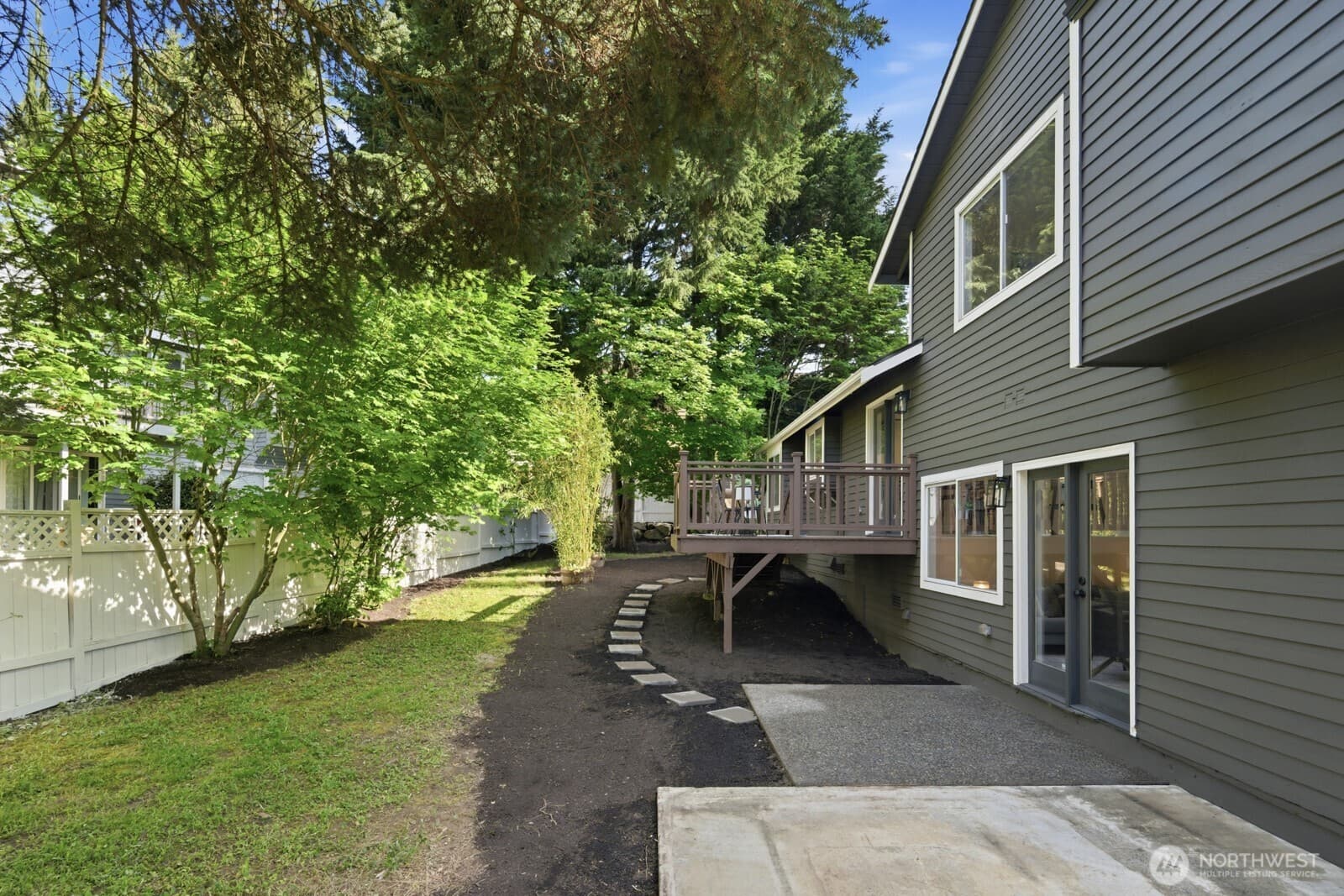 Property photo 32