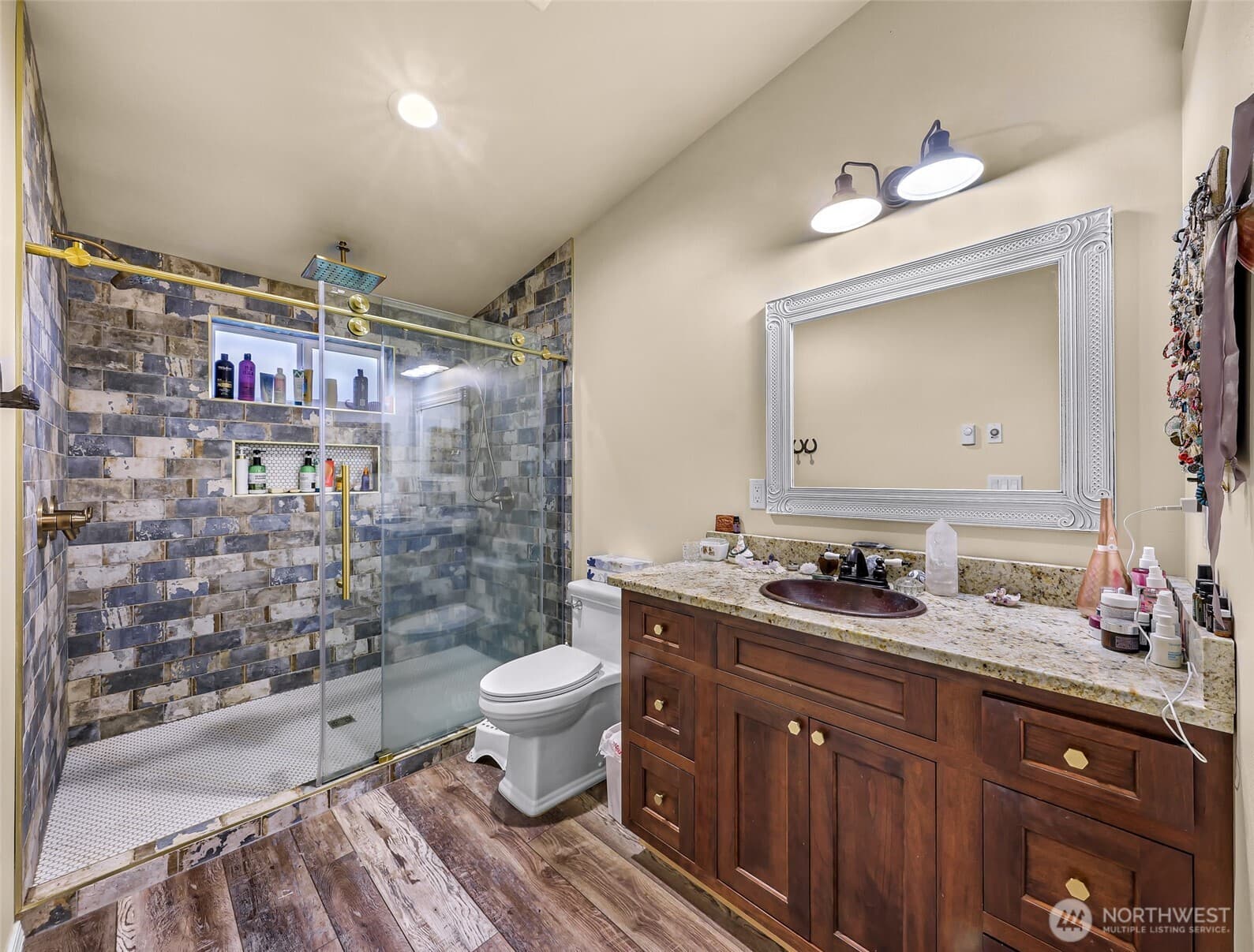 Property photo 31