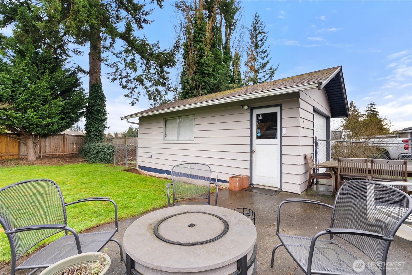 Property photo 28