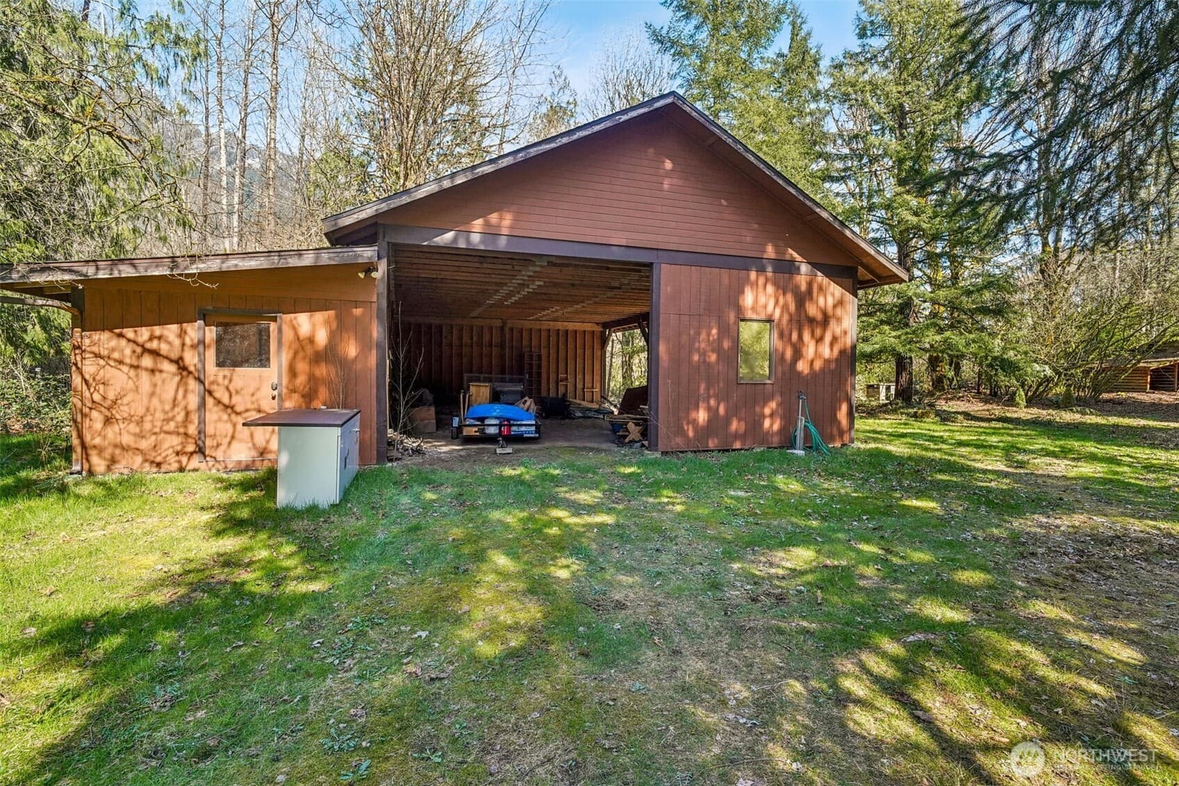 Property photo 32