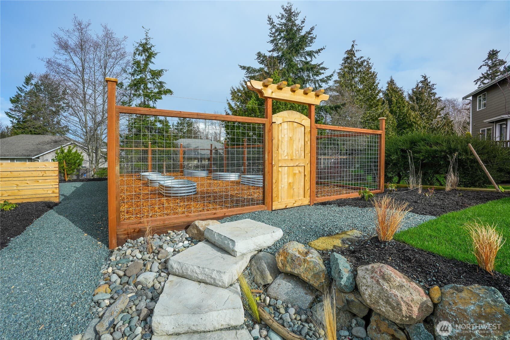Property photo 33