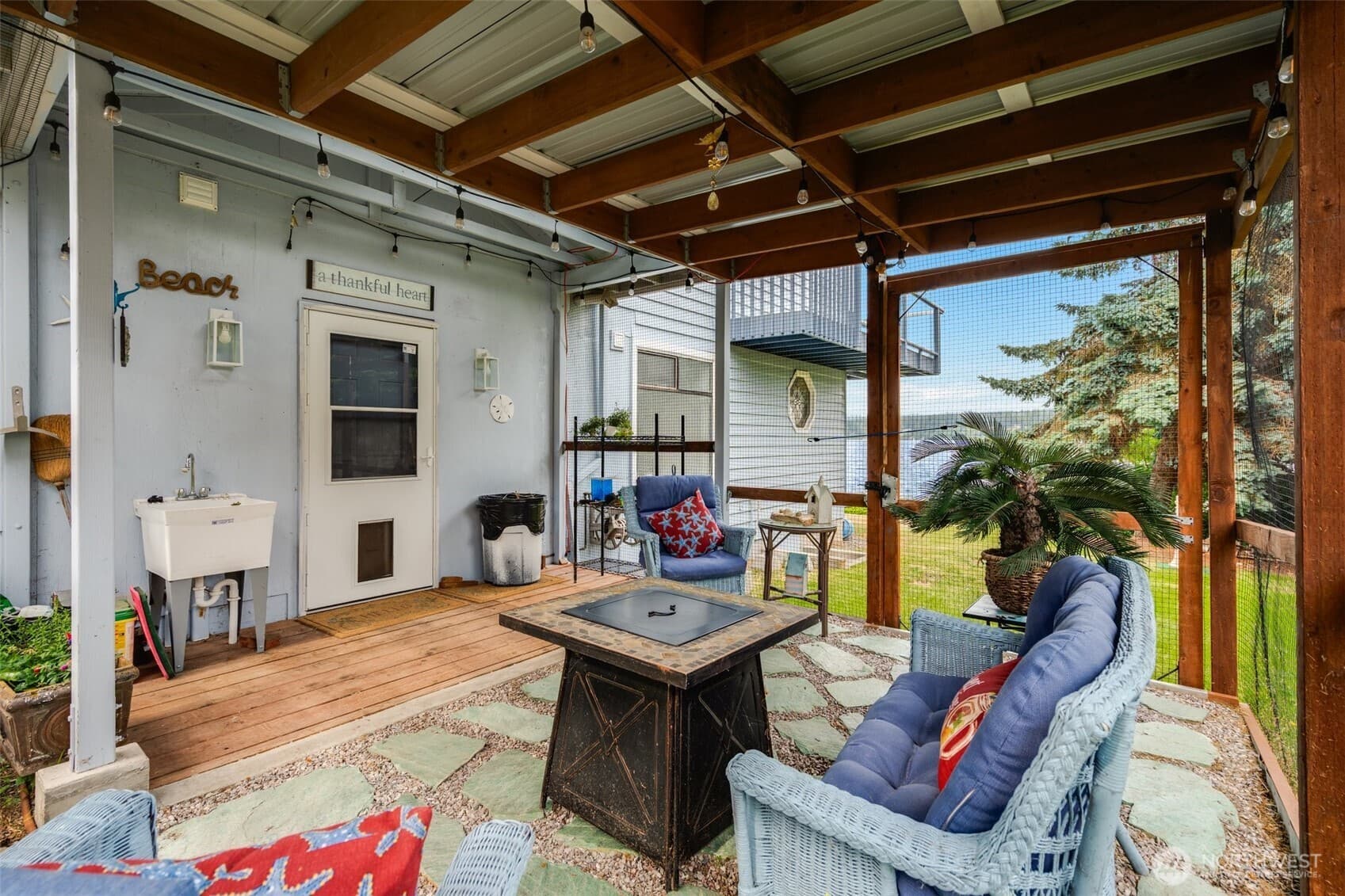 Property photo 32