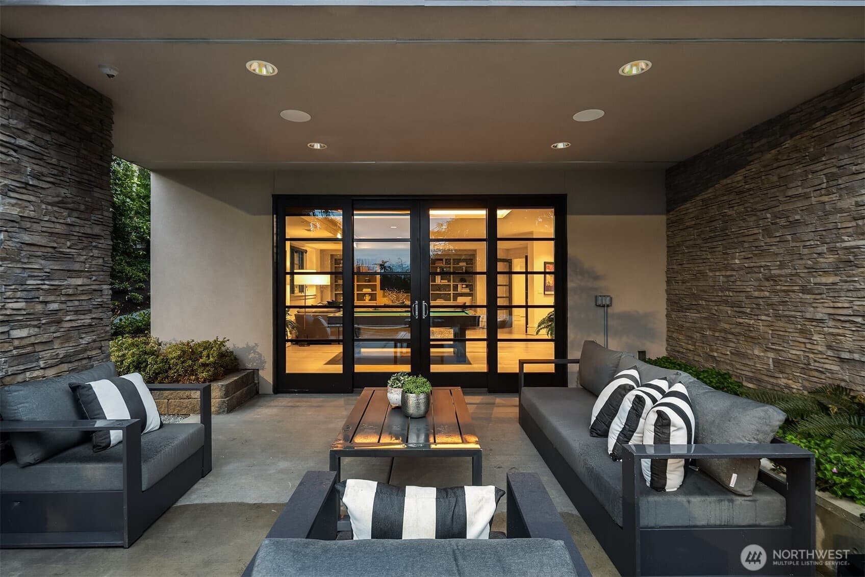 Property photo 31