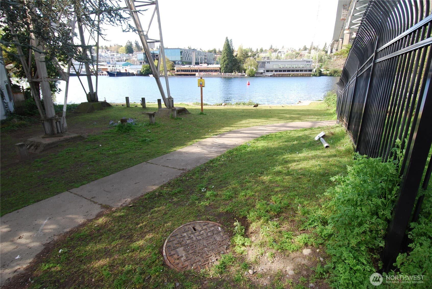 Property photo 32