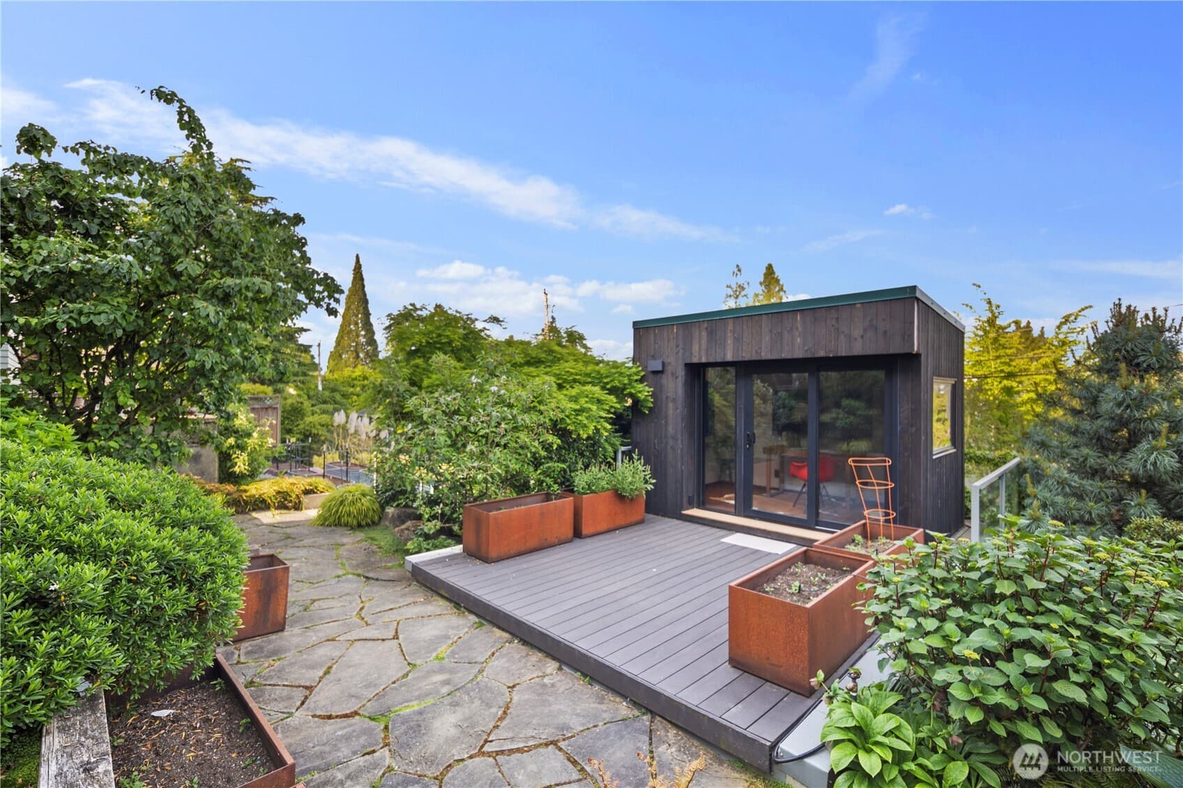 Property photo 35
