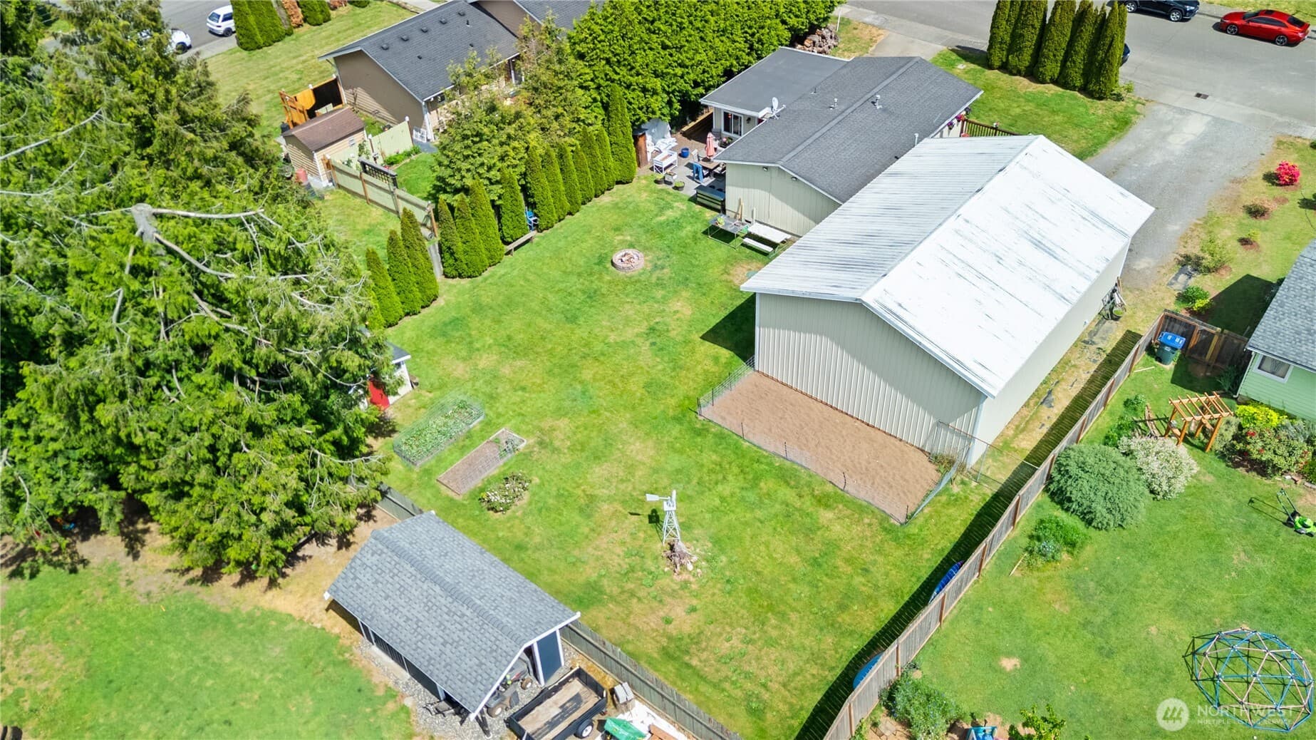 Property photo 31