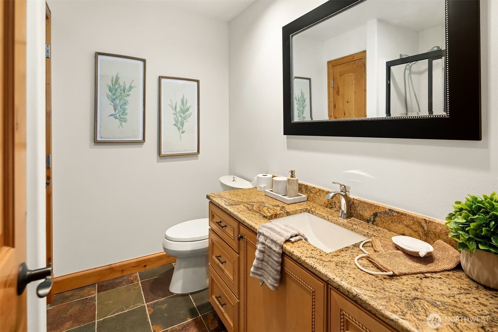 Property photo 28