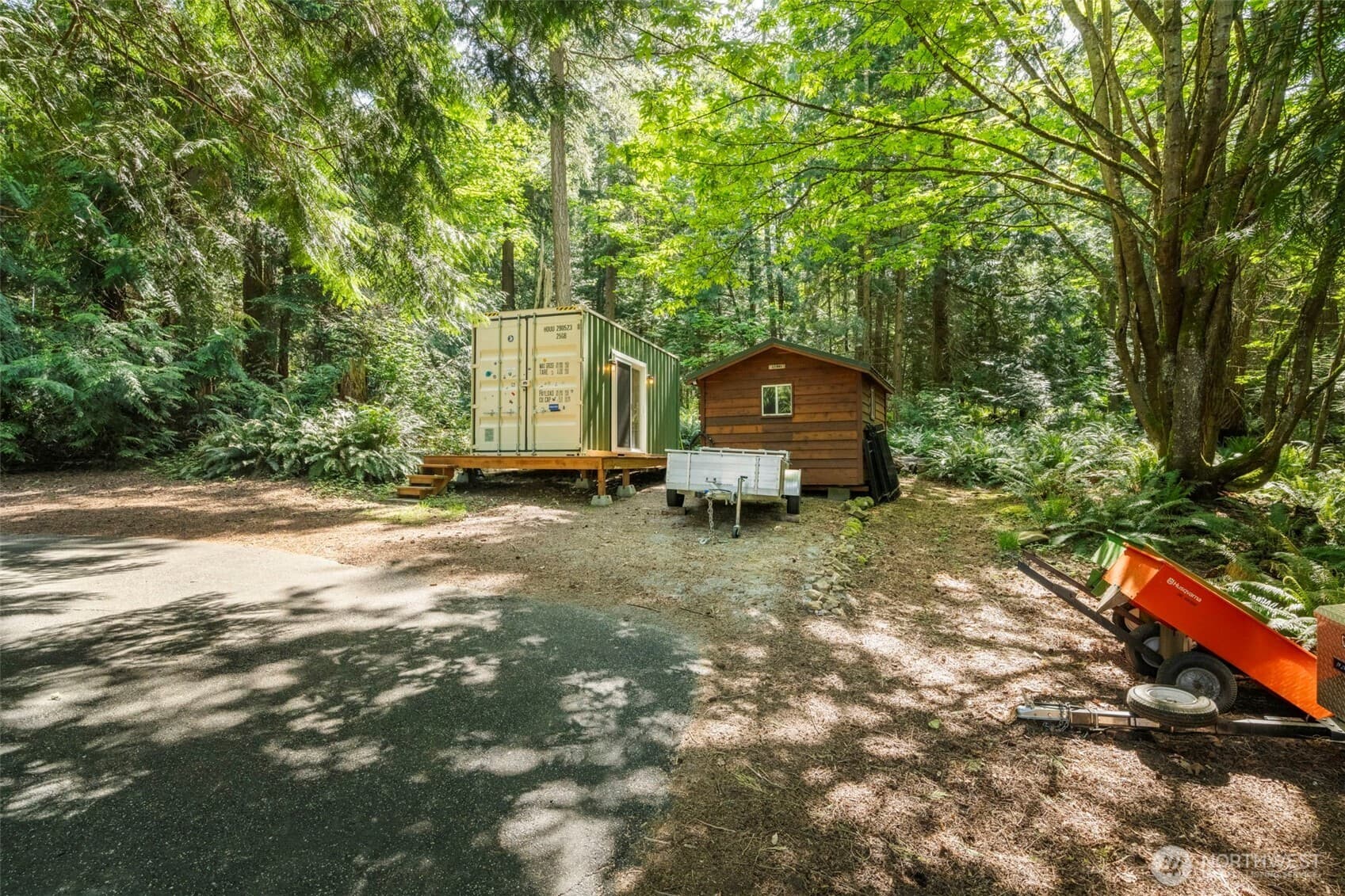Property photo 33