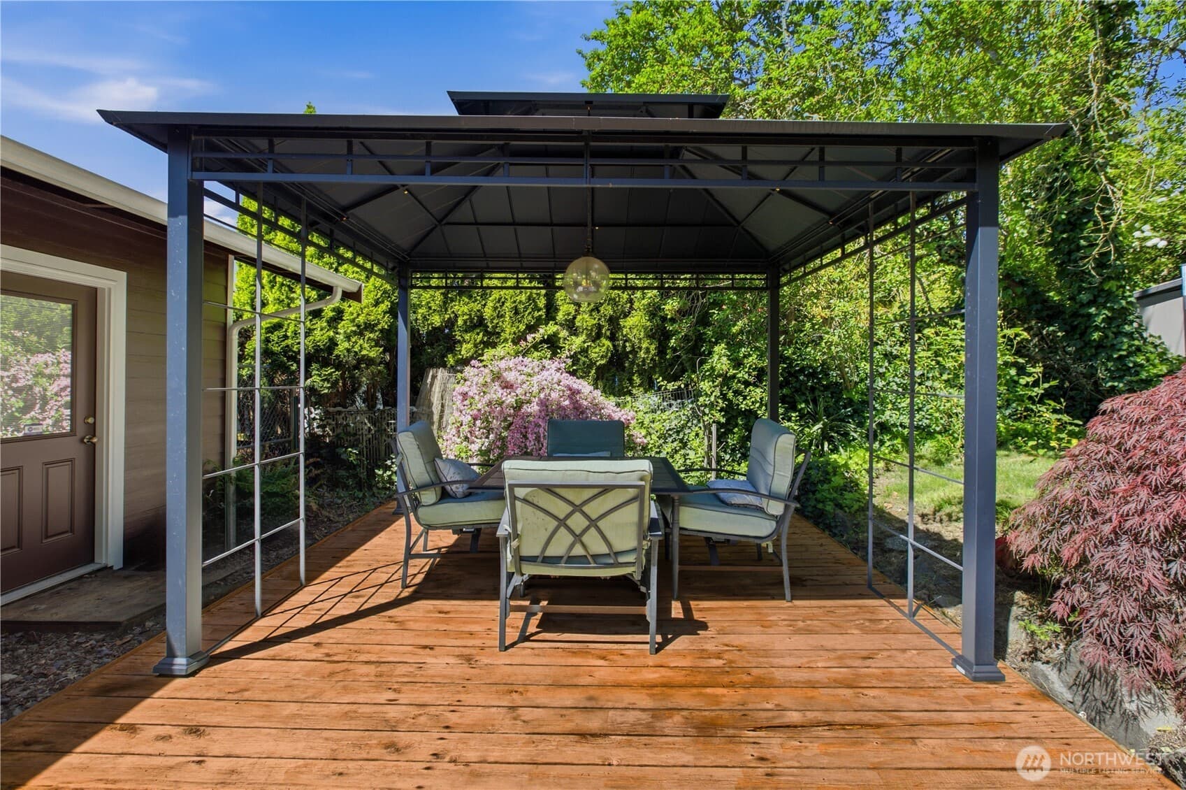 Property photo 25