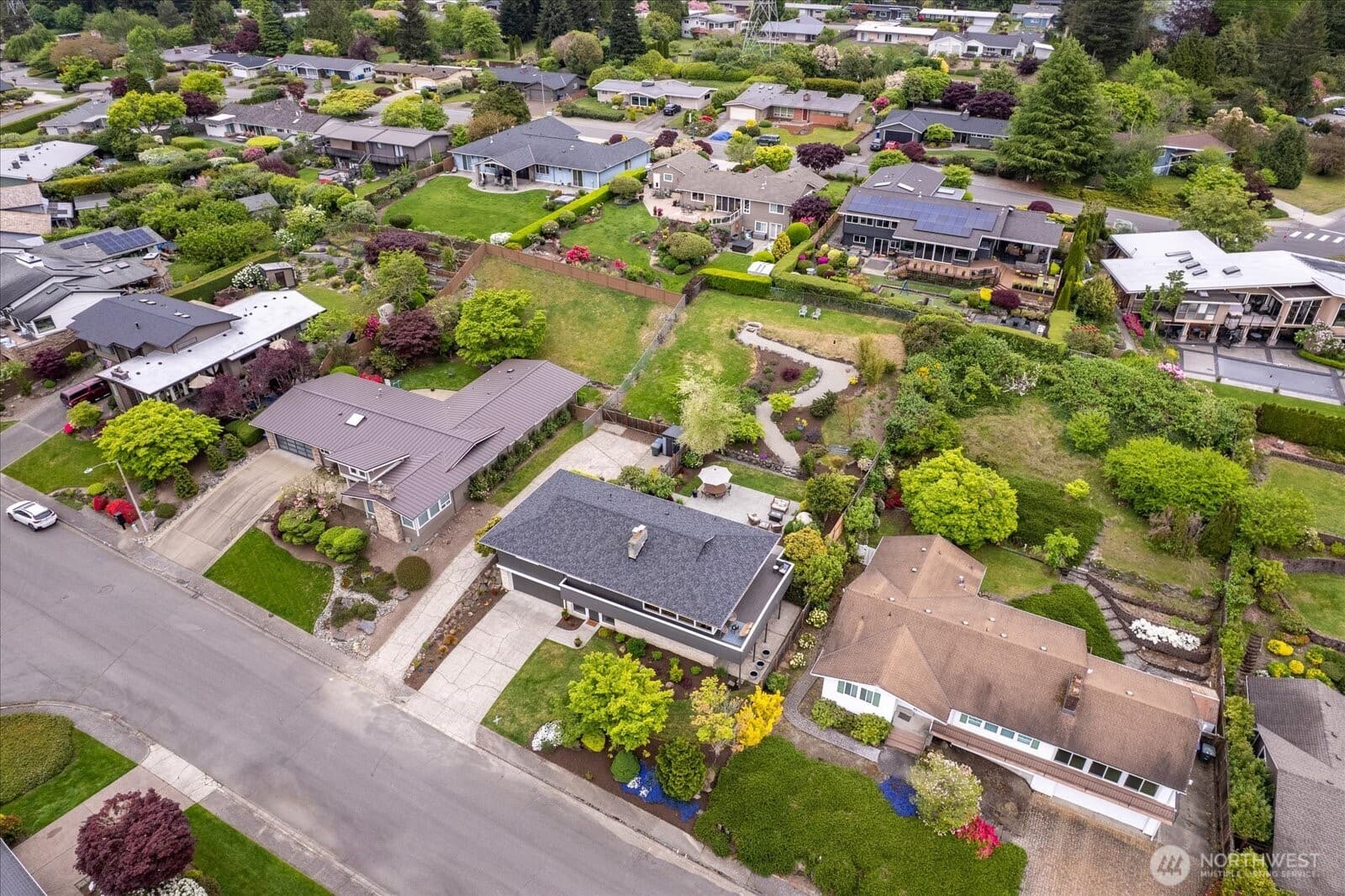 Property photo 38