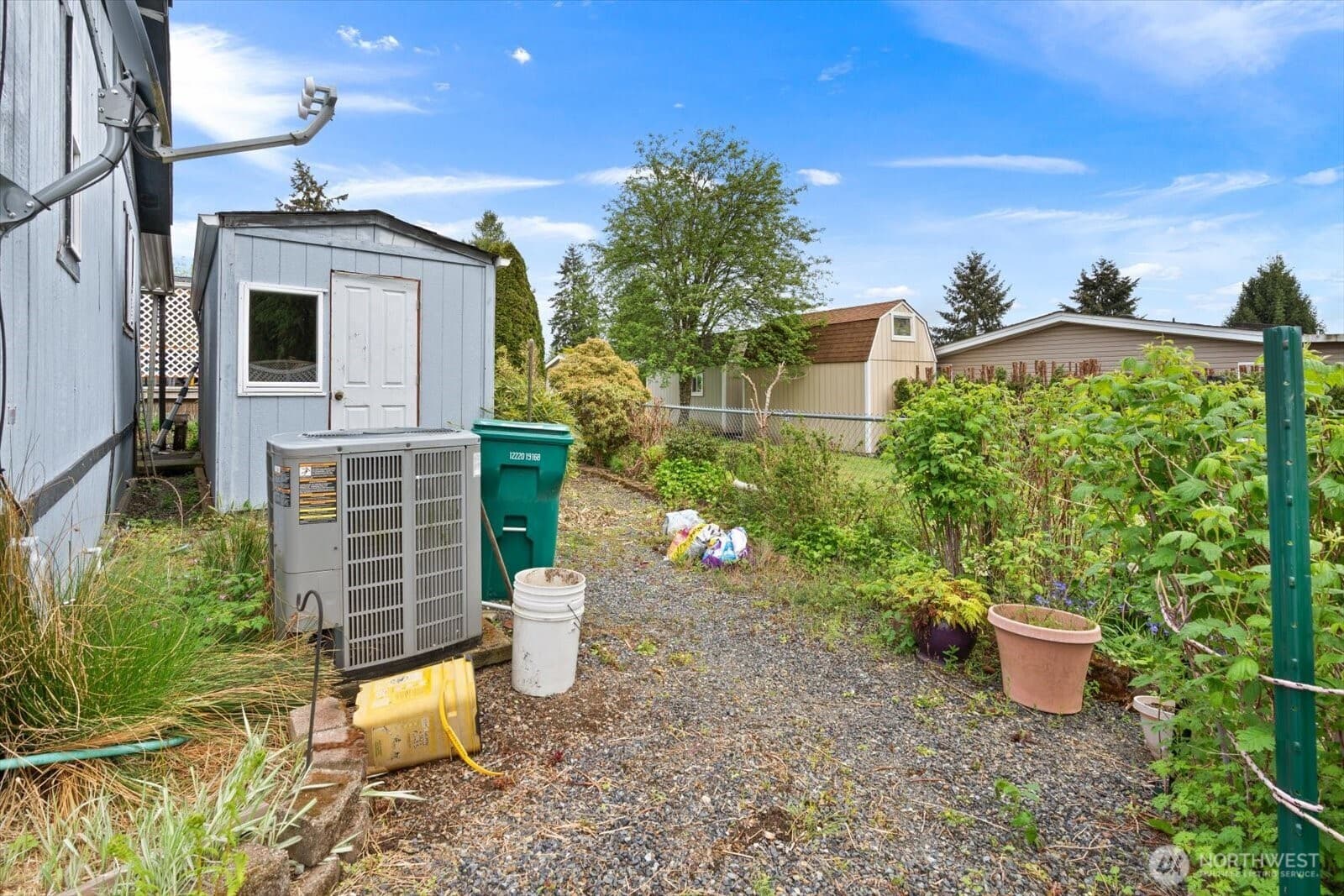 Property photo 37