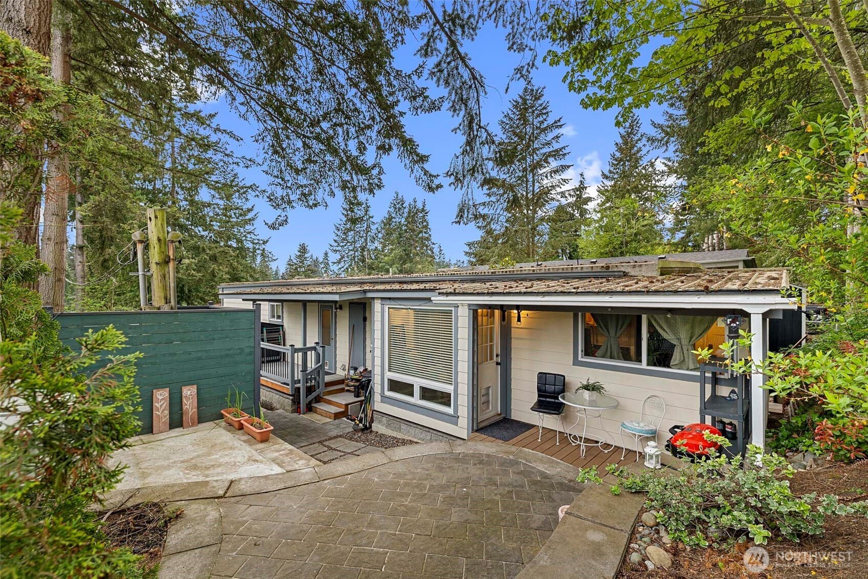 Property photo 24