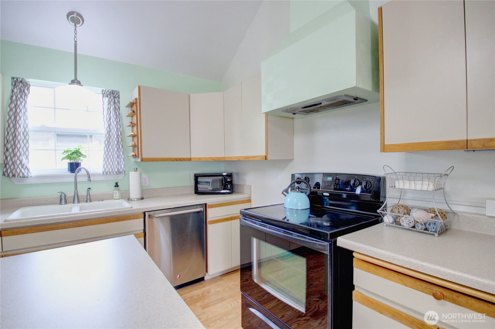 Property photo 25