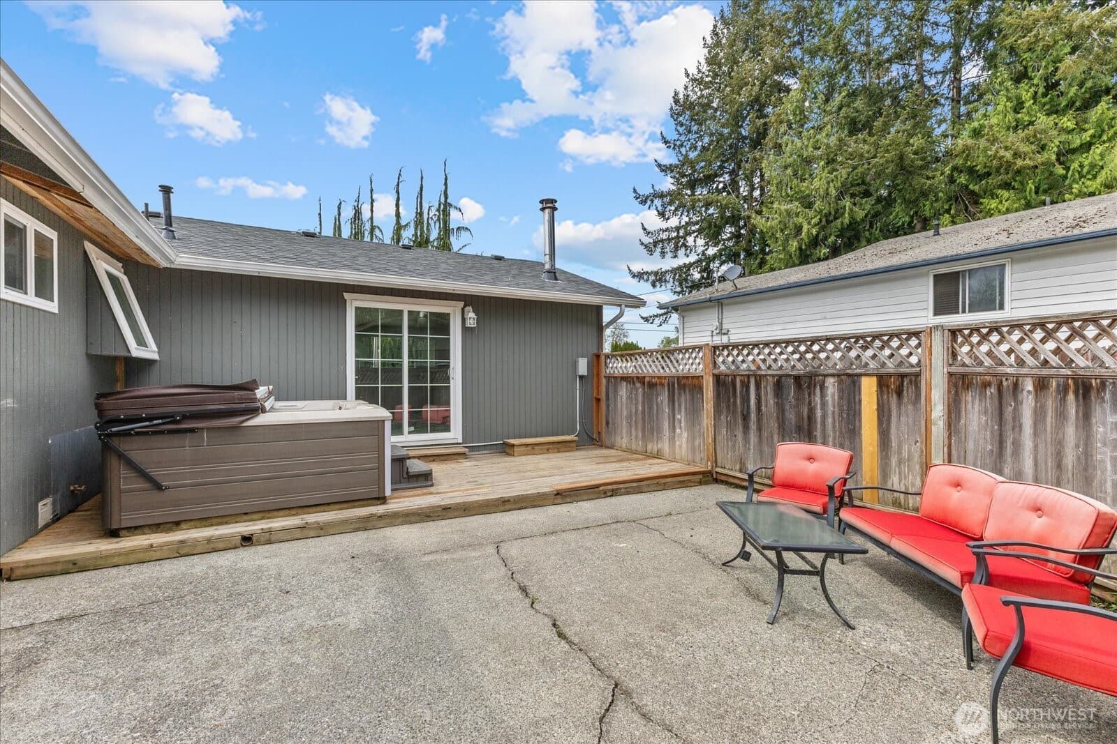 Property photo 28