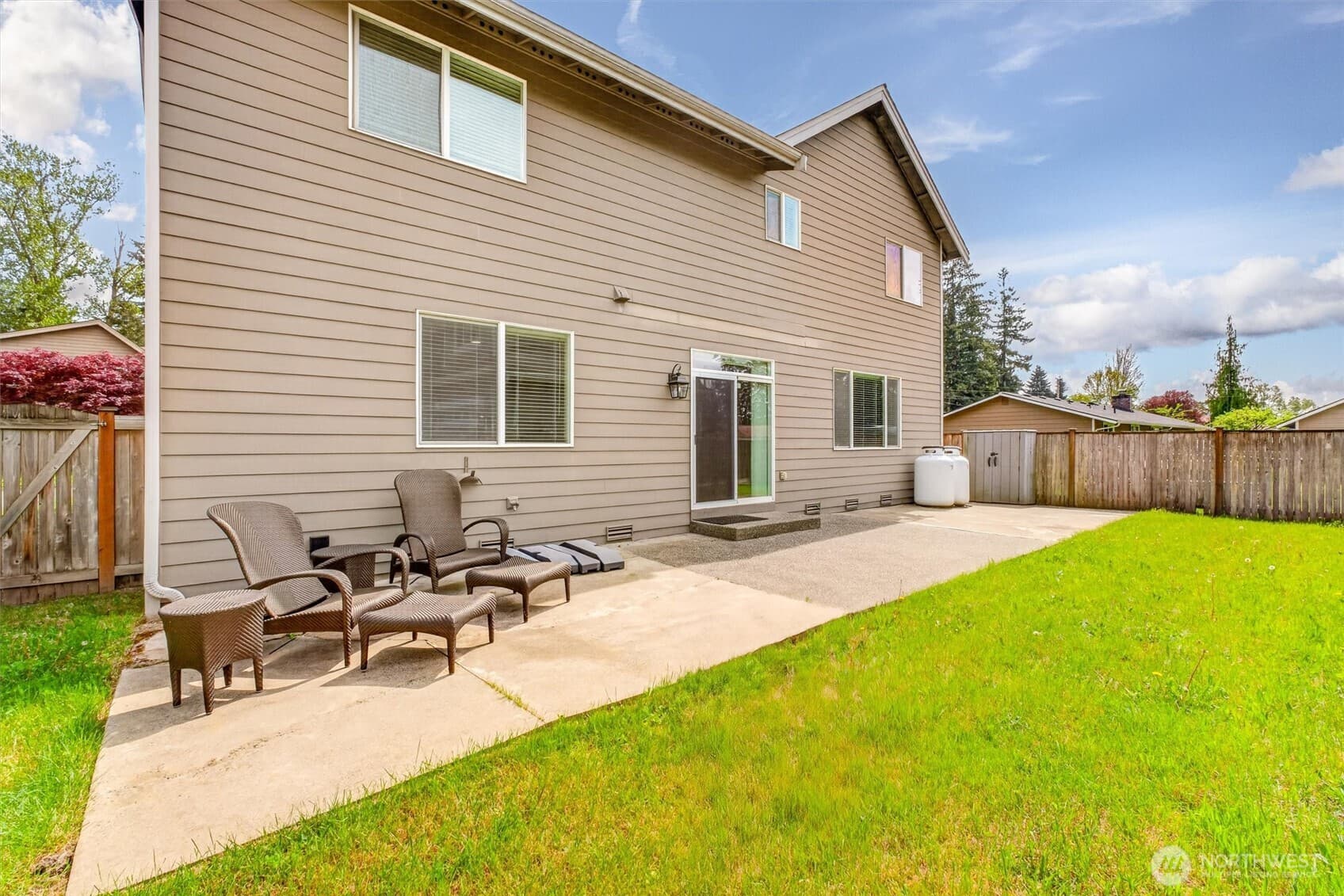 Property photo 35