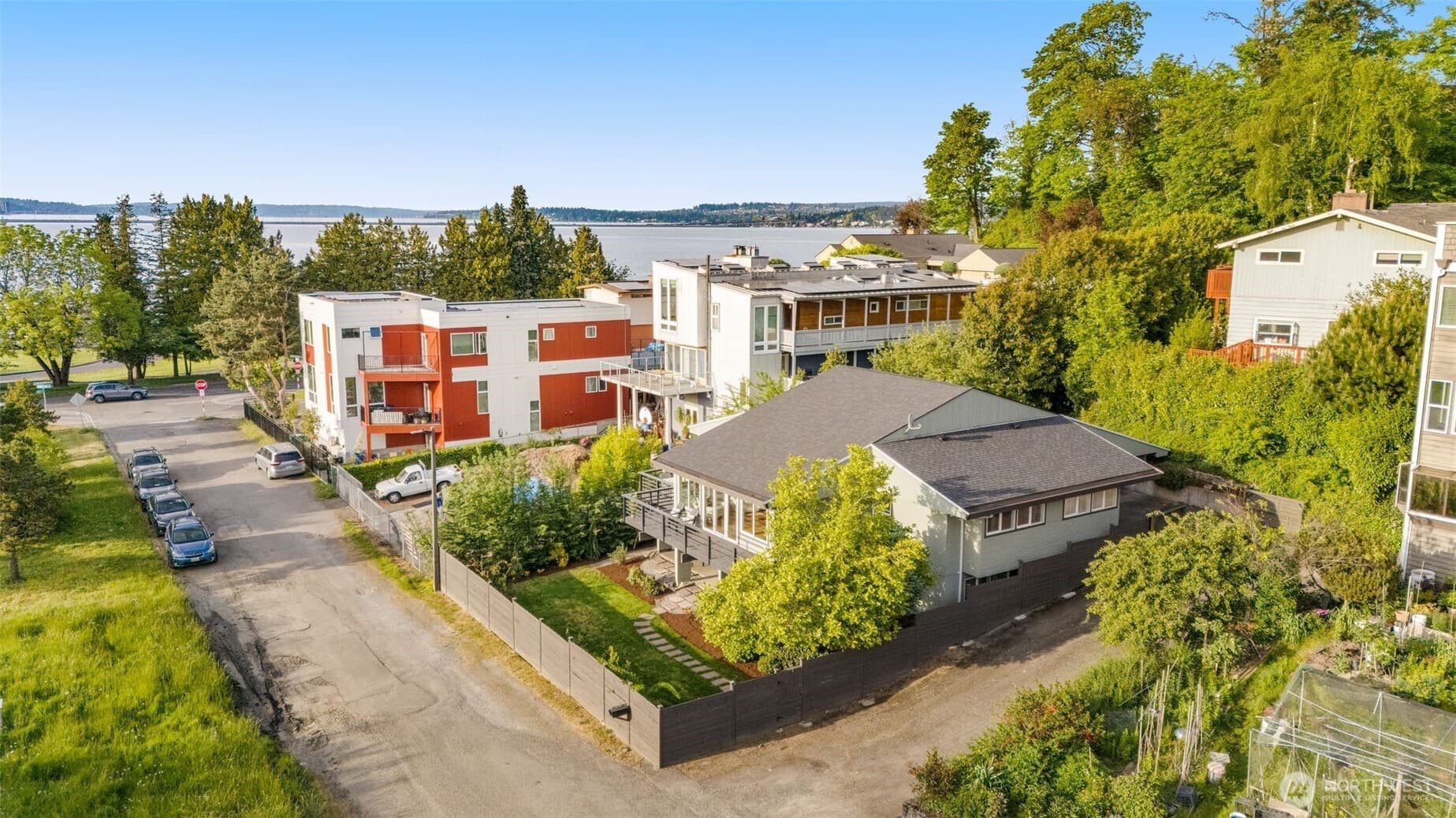 Property photo 37