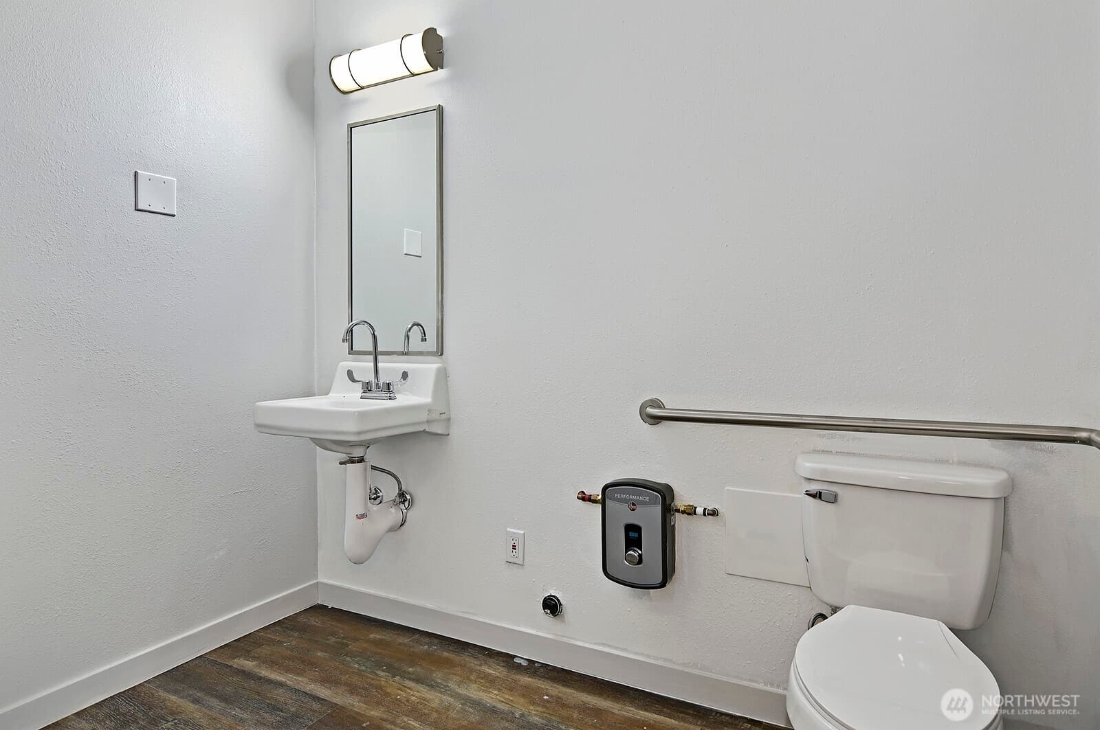 Property photo 24
