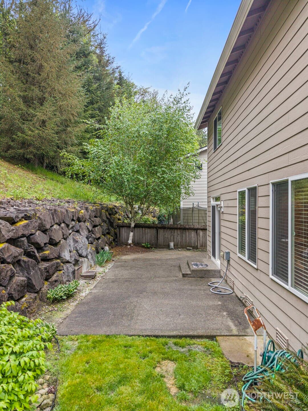 Property photo 32