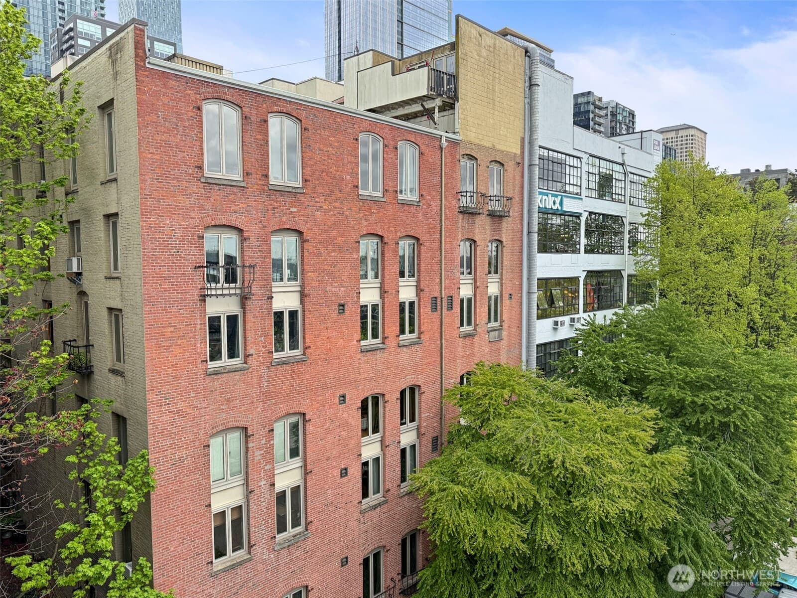 Property photo 28
