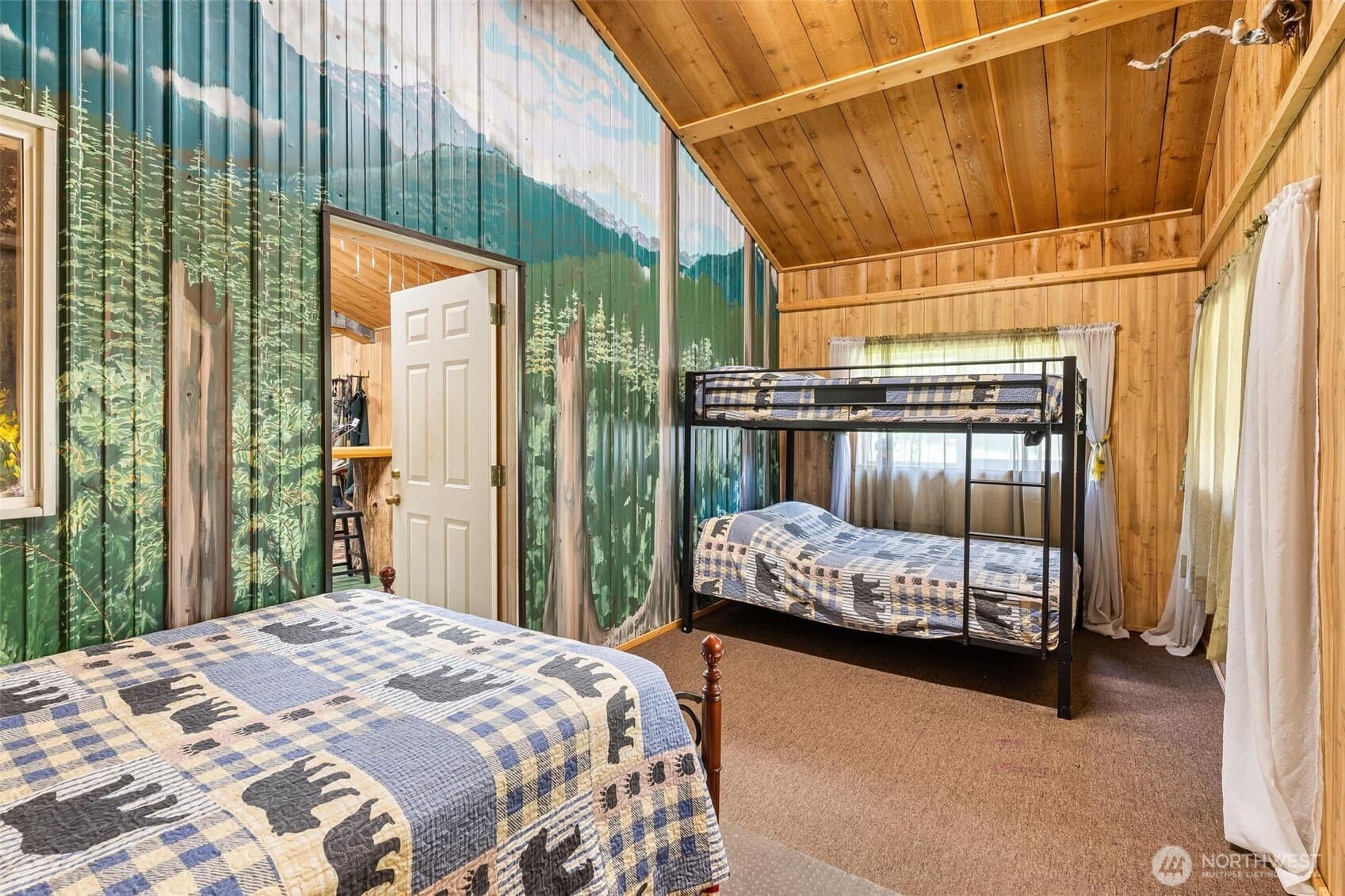 Property photo 31