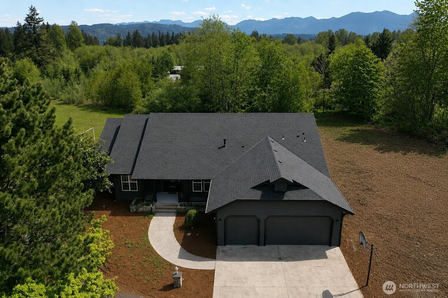 Property photo 35