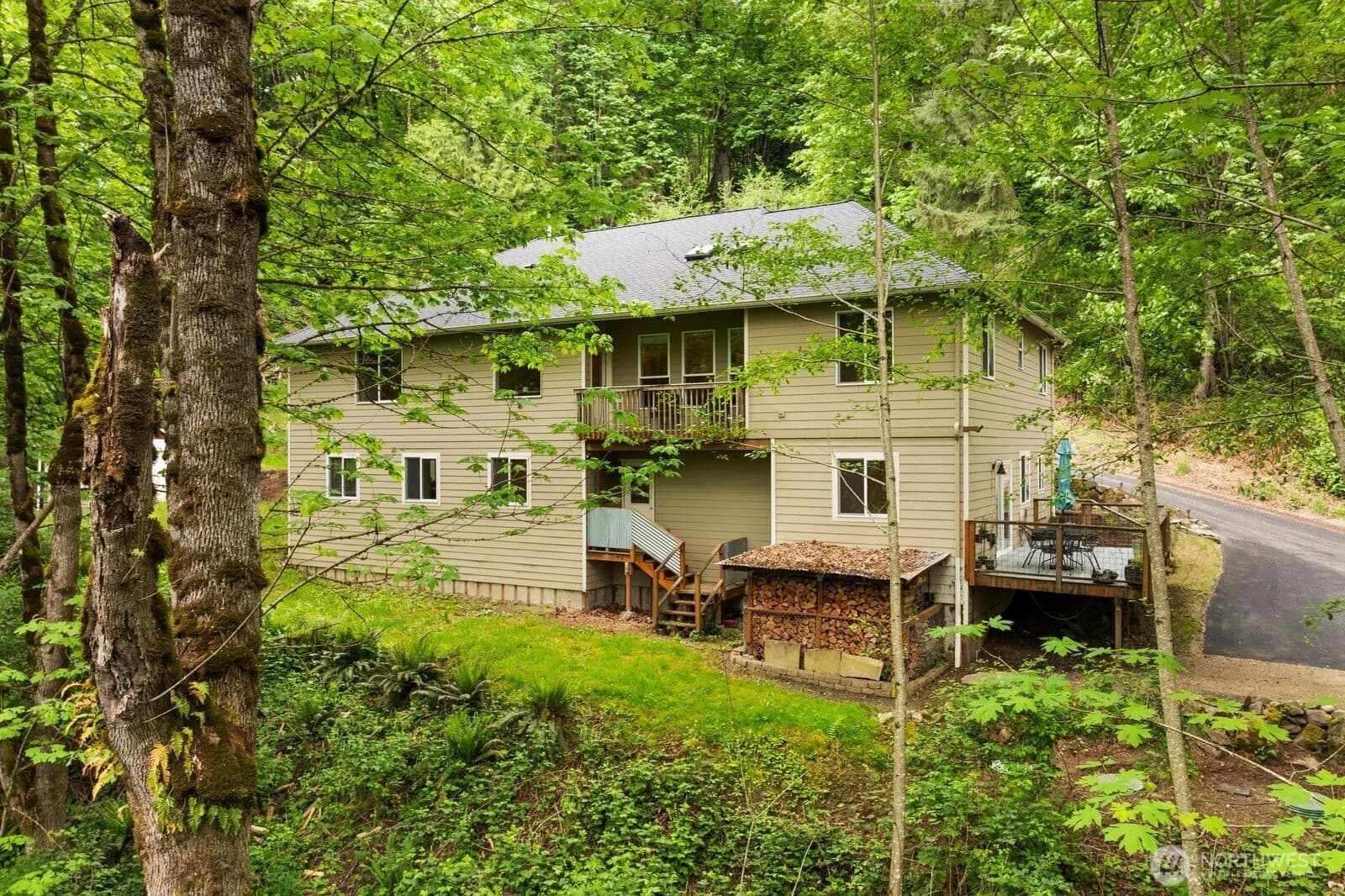 Property photo 33