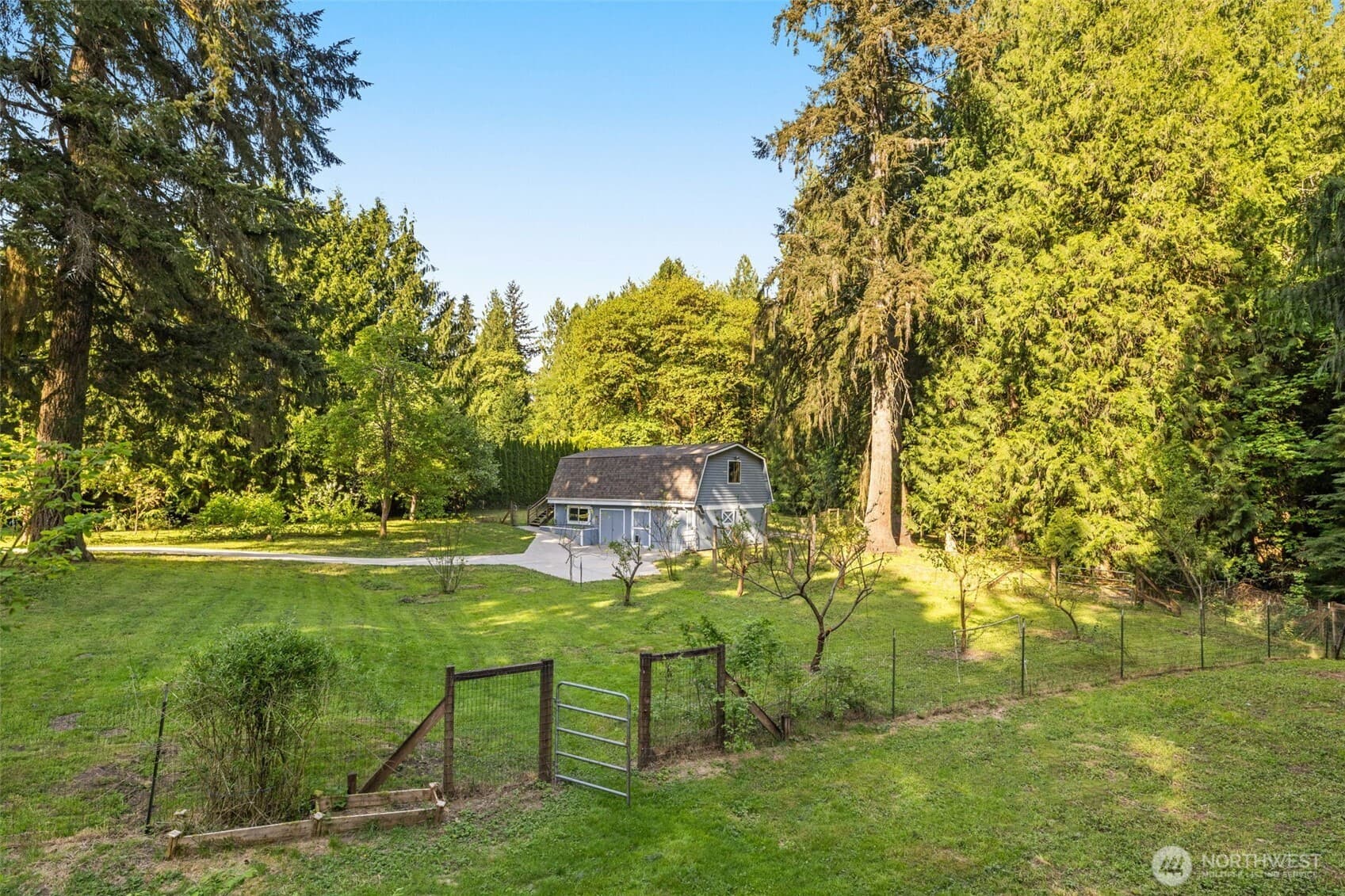 Property photo 34