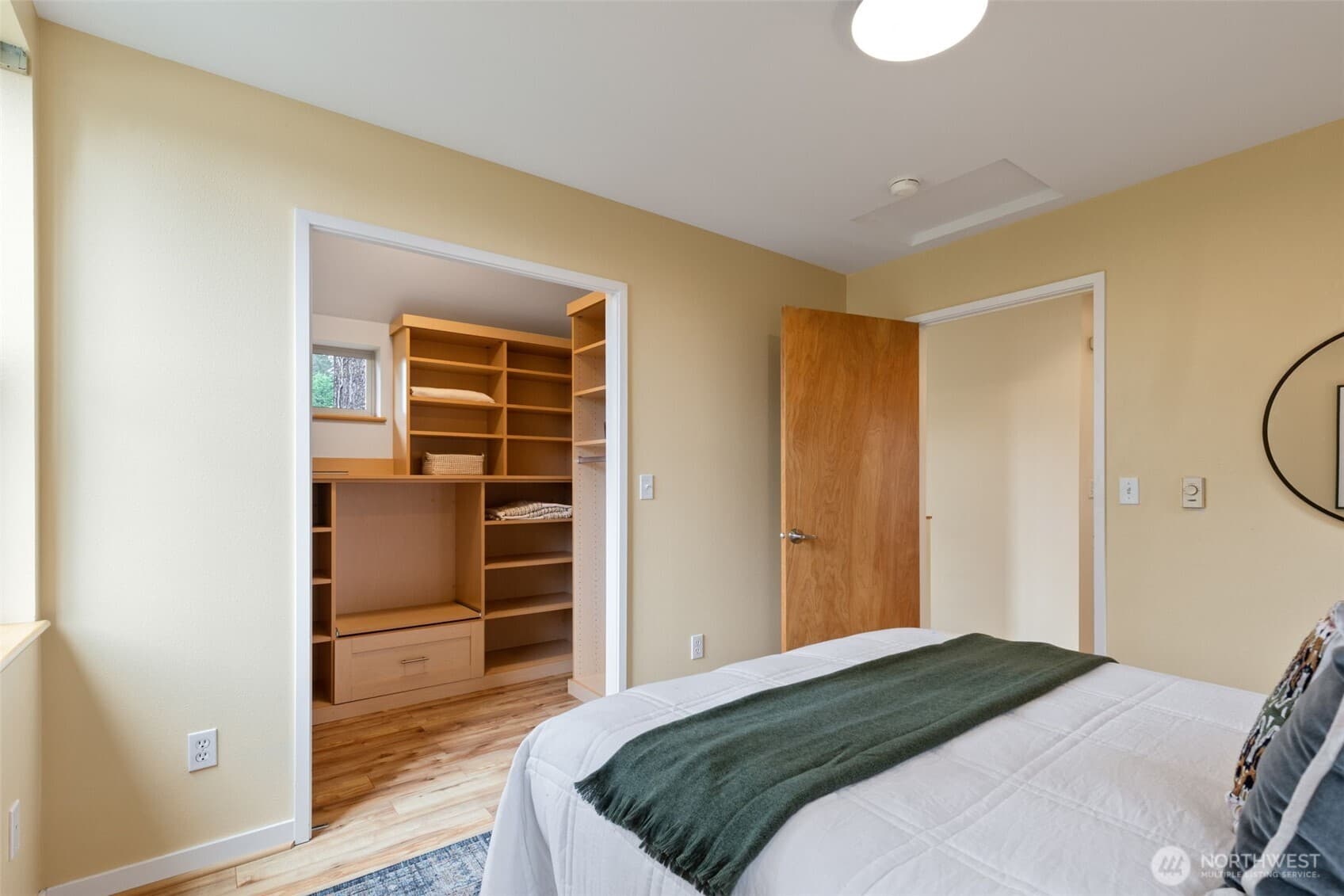 Property photo 31