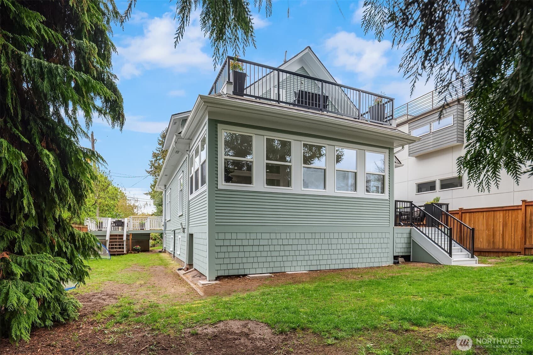 Property photo 35